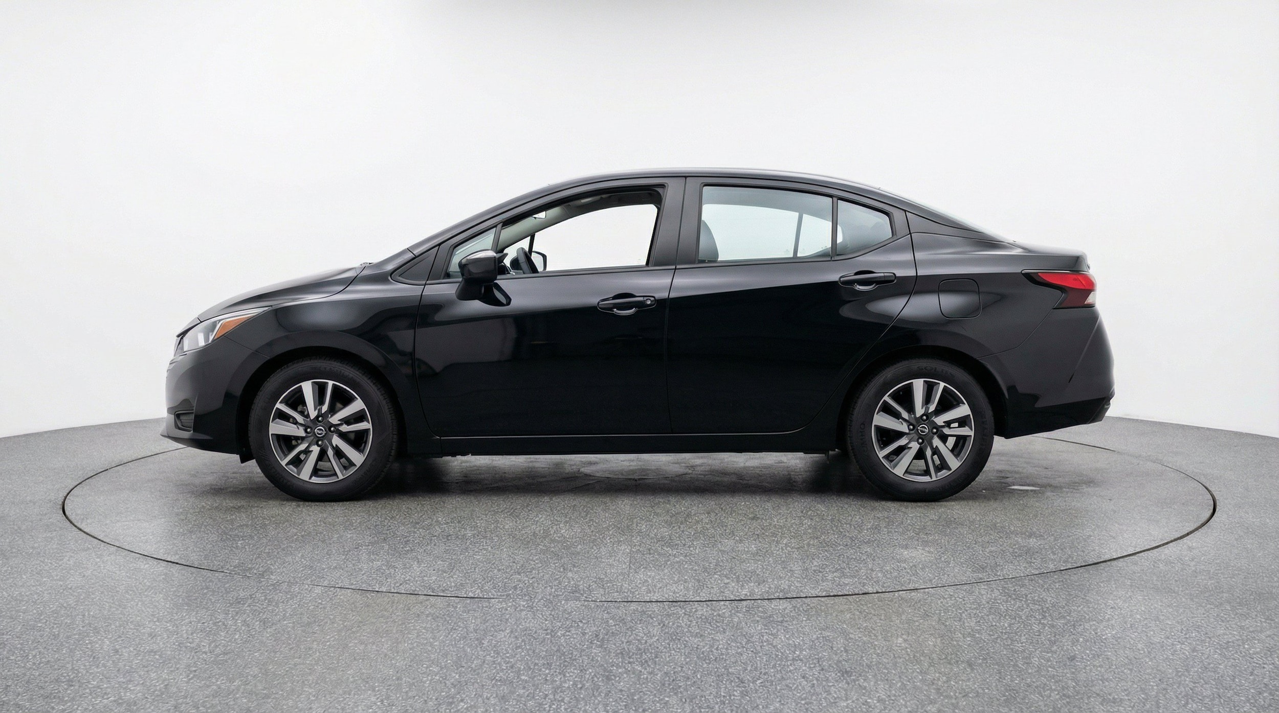 Thumbnail: 2025 Nissan Versa - 5