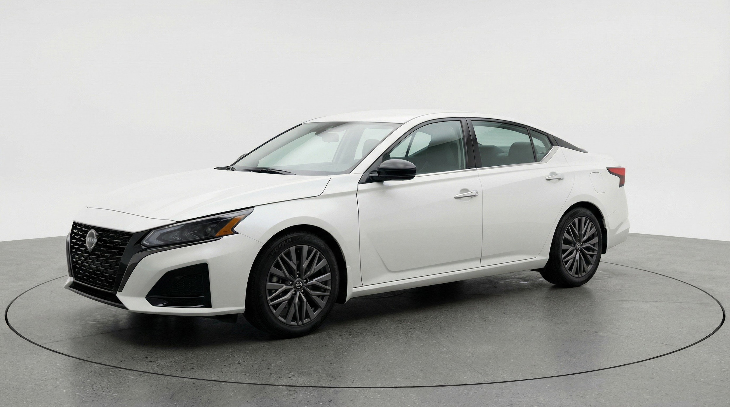 Thumbnail: 2025 Nissan Altima - 3