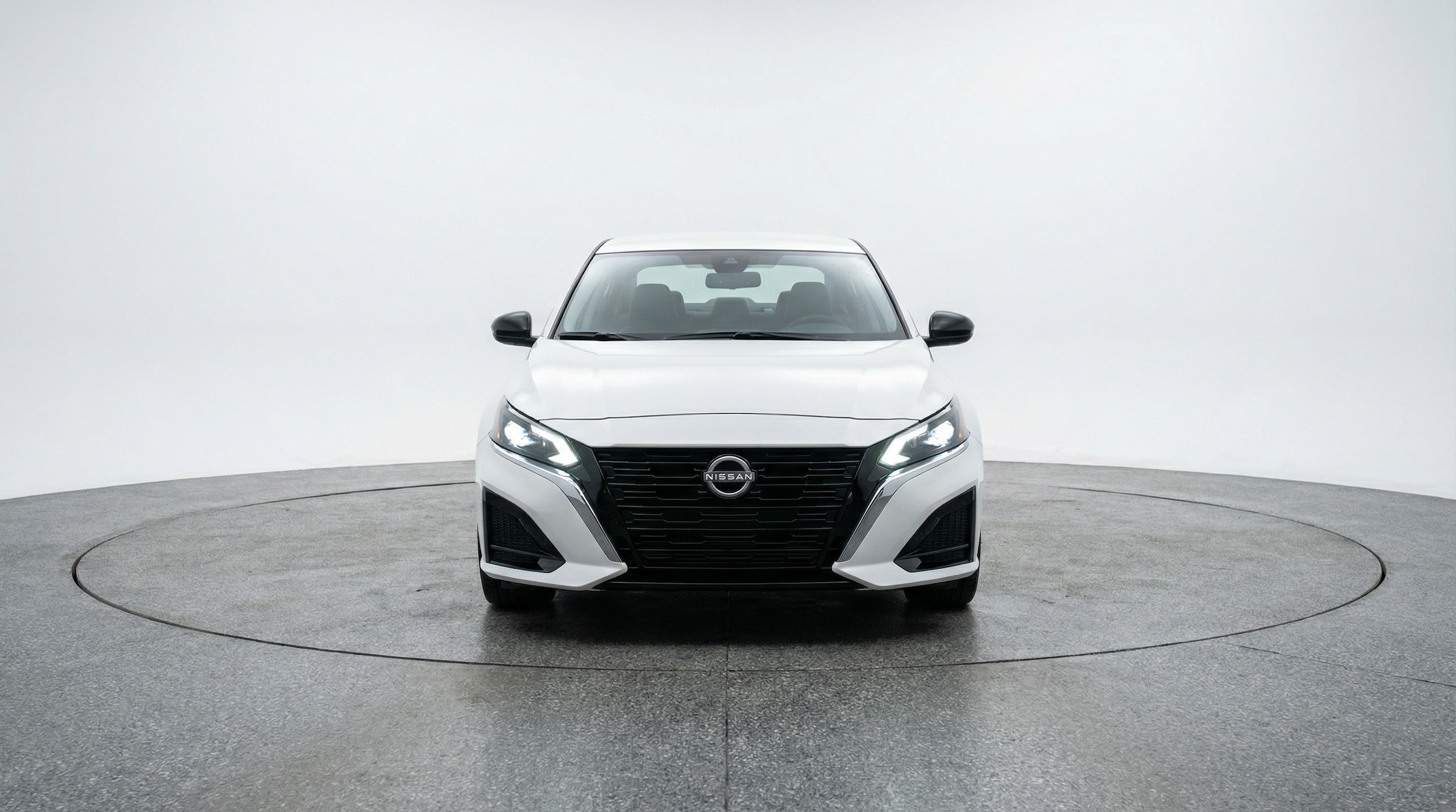 Thumbnail: 2025 Nissan Altima - 2