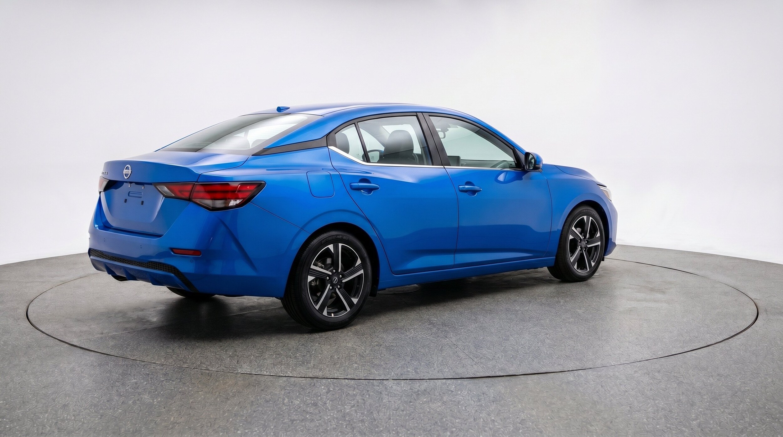 Thumbnail: 2025 Nissan Sentra - 9