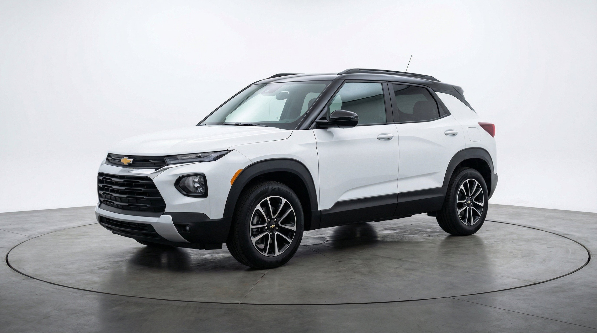 Thumbnail: 2025 Chevrolet TrailBlazer - 3