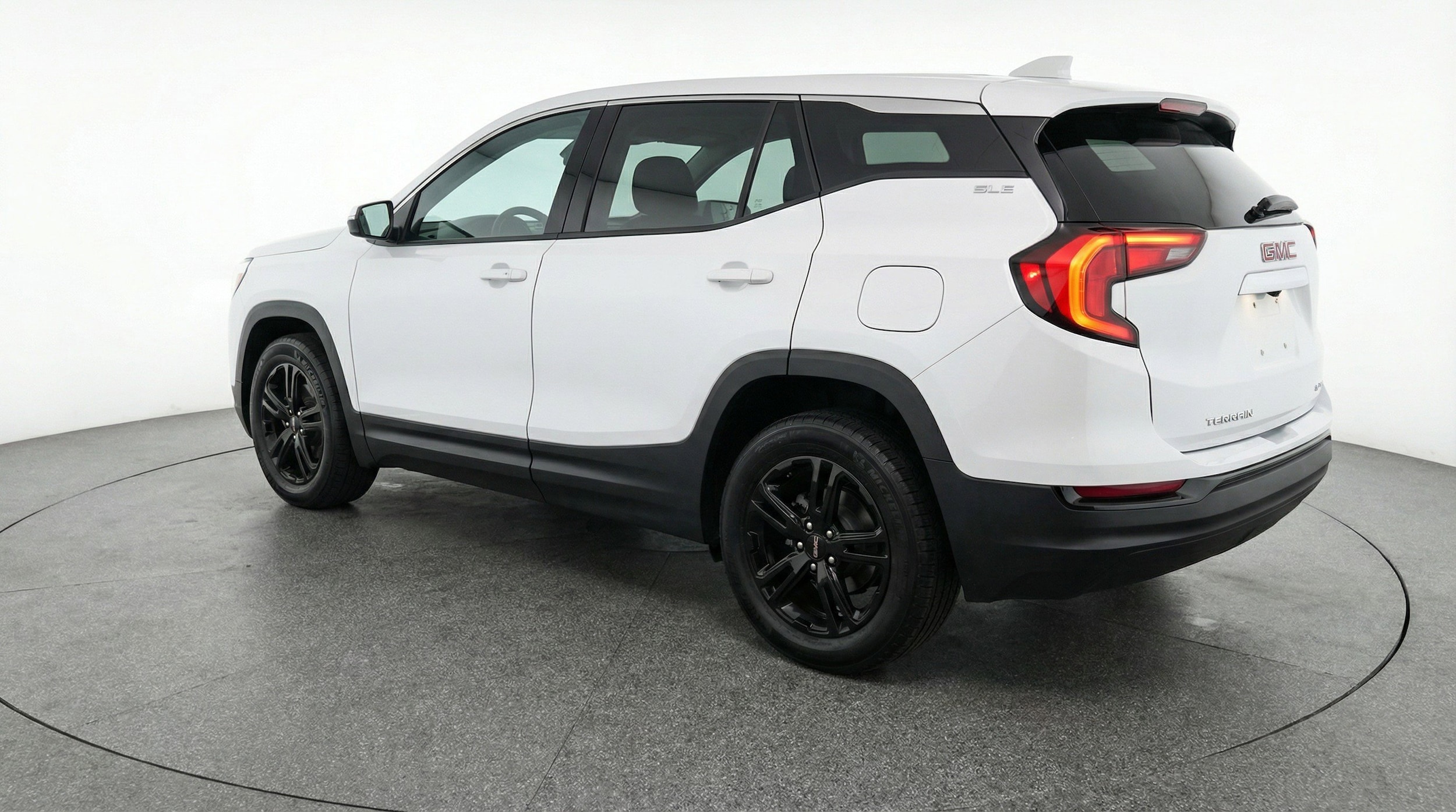 Thumbnail: 2024 GMC Terrain - 6