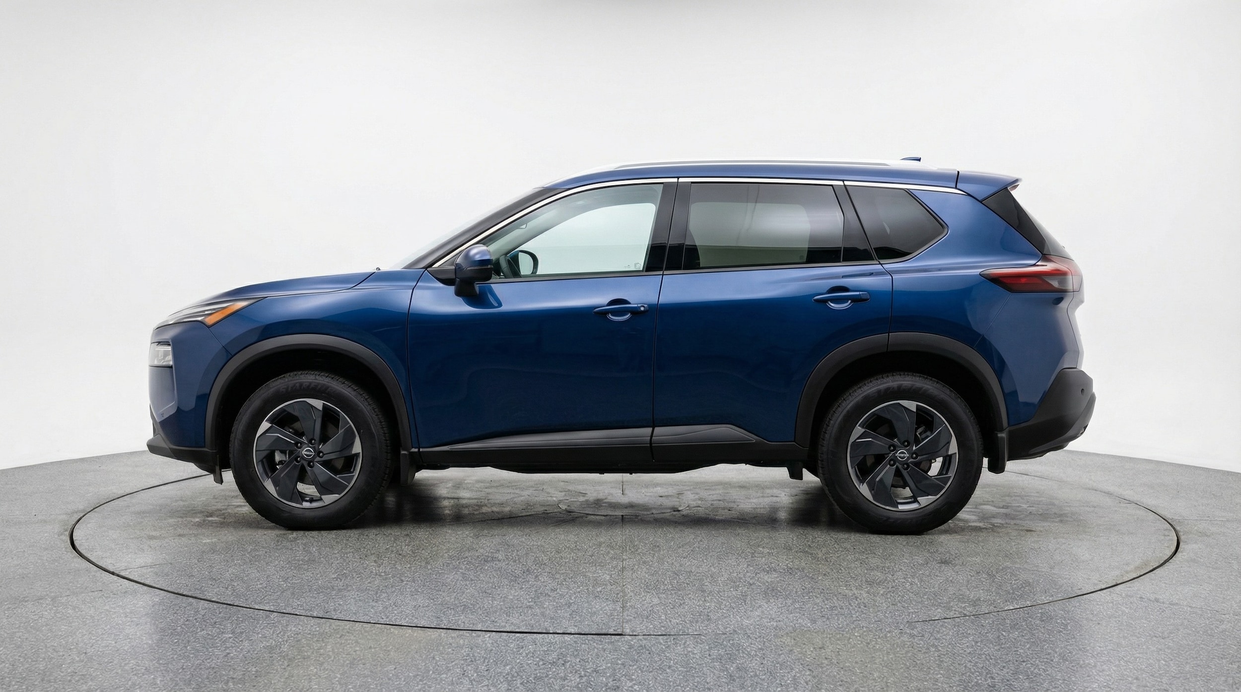 Thumbnail: 2025 Nissan Rogue - 4