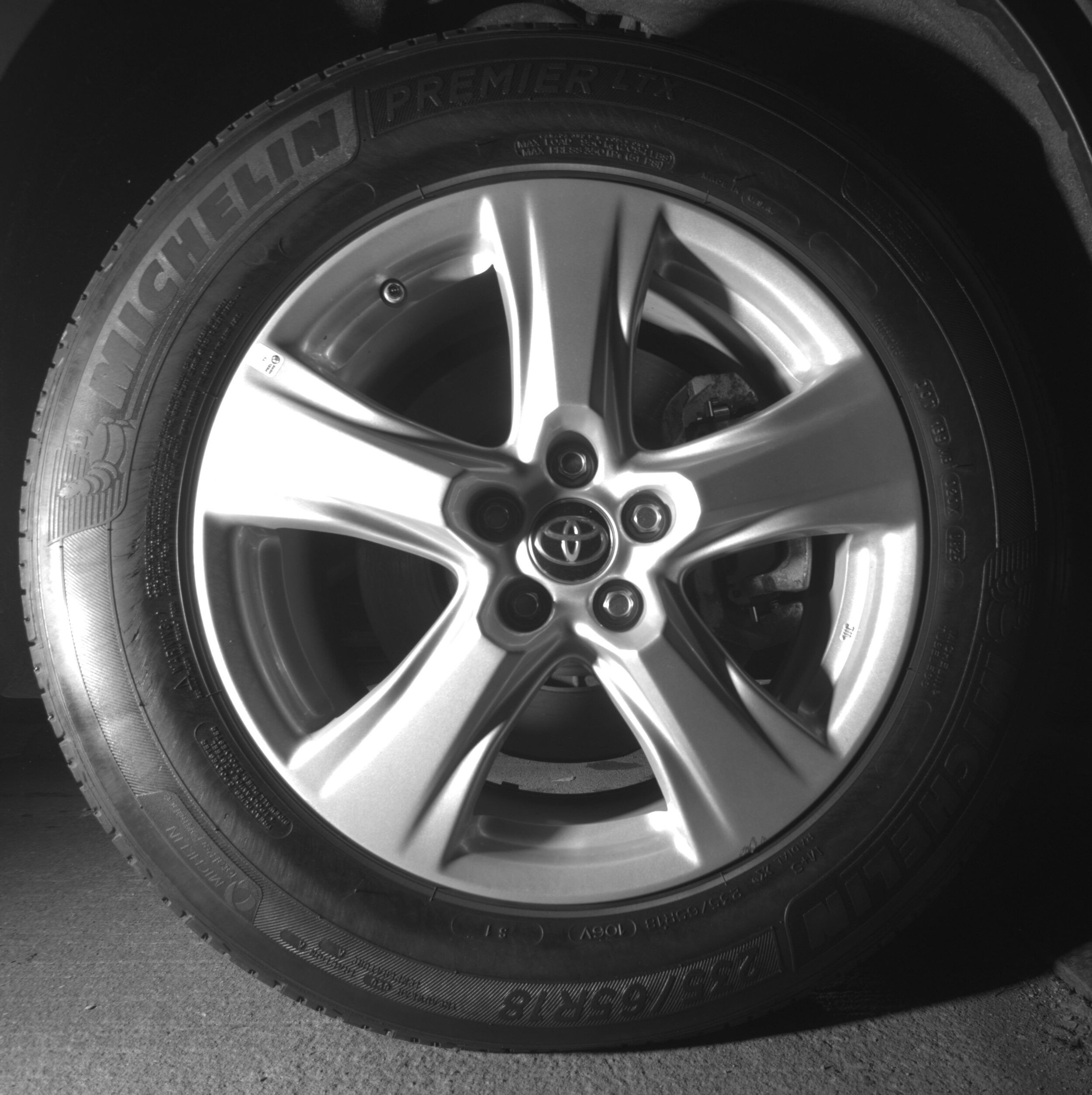 Thumbnail: 2025 Toyota Highlander - 13