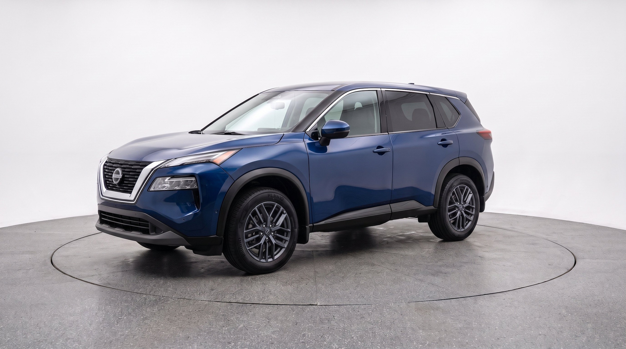 Thumbnail: 2026 Nissan Rogue - 3