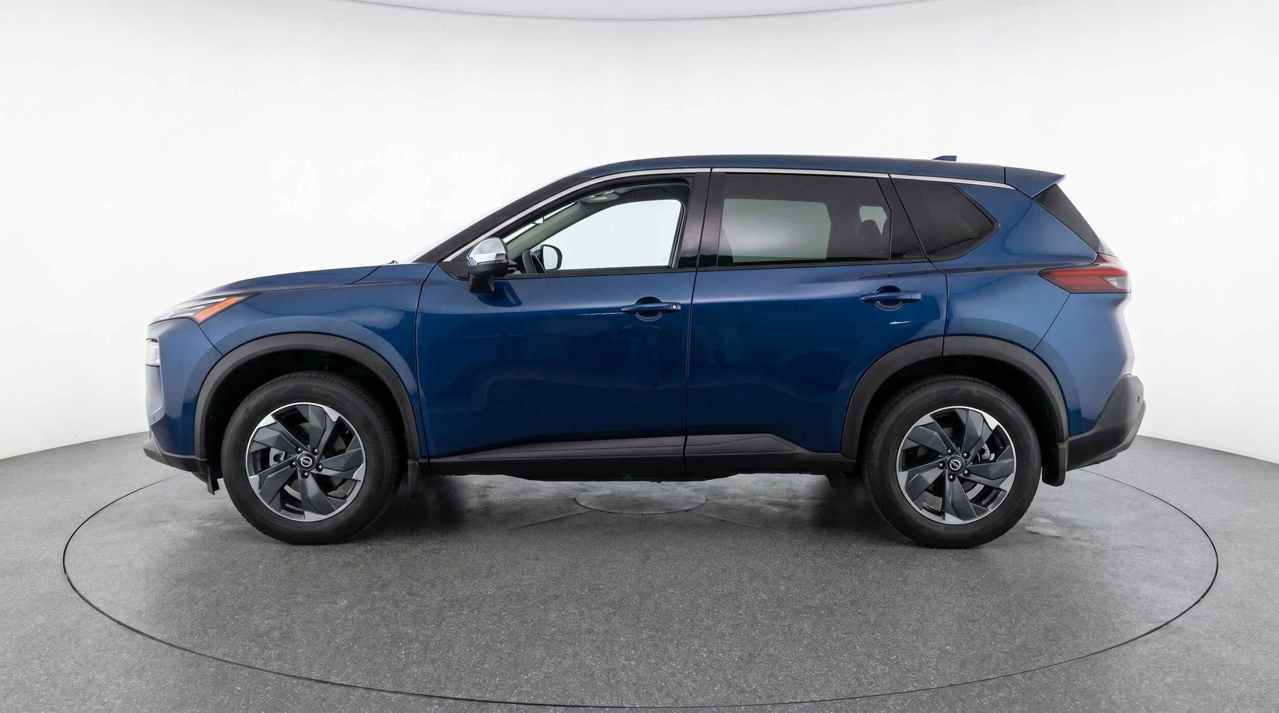Thumbnail: 2025 Nissan Rogue - 5