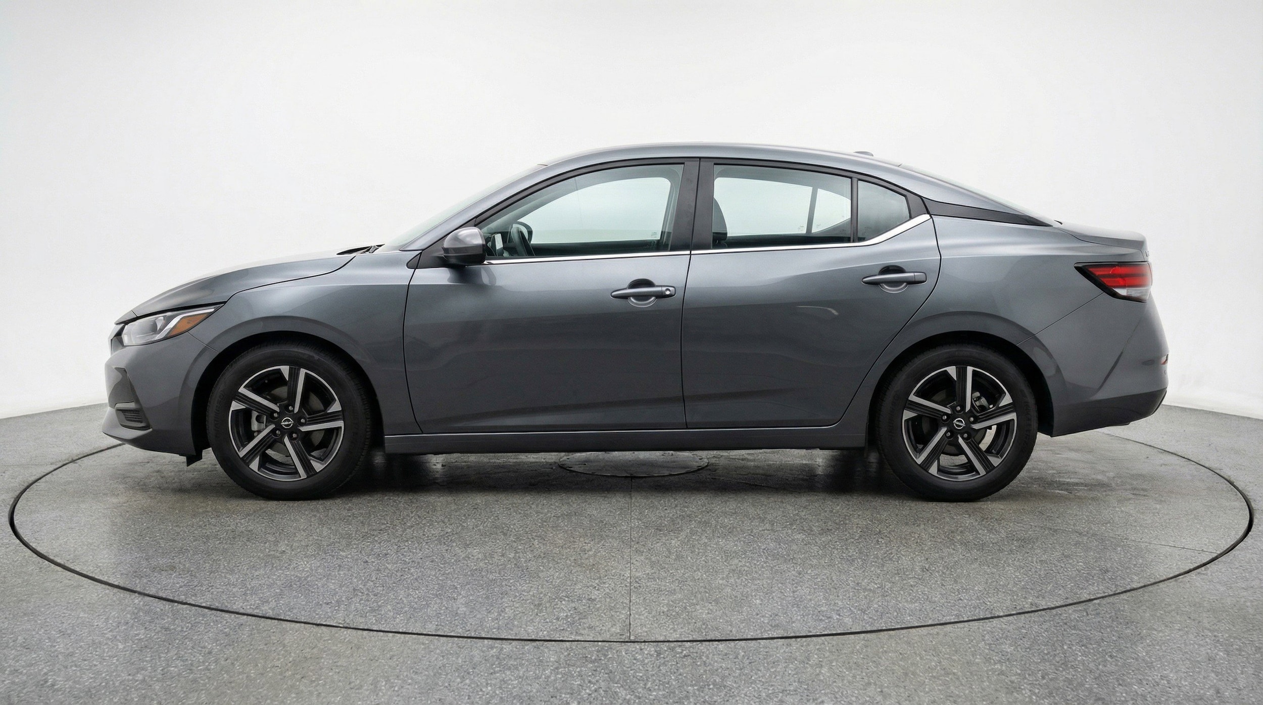 Thumbnail: 2025 Nissan Sentra - 5