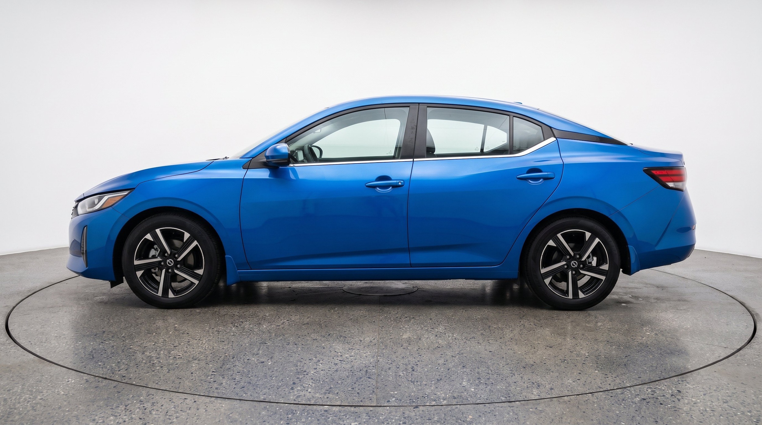 Thumbnail: 2025 Nissan Sentra - 5