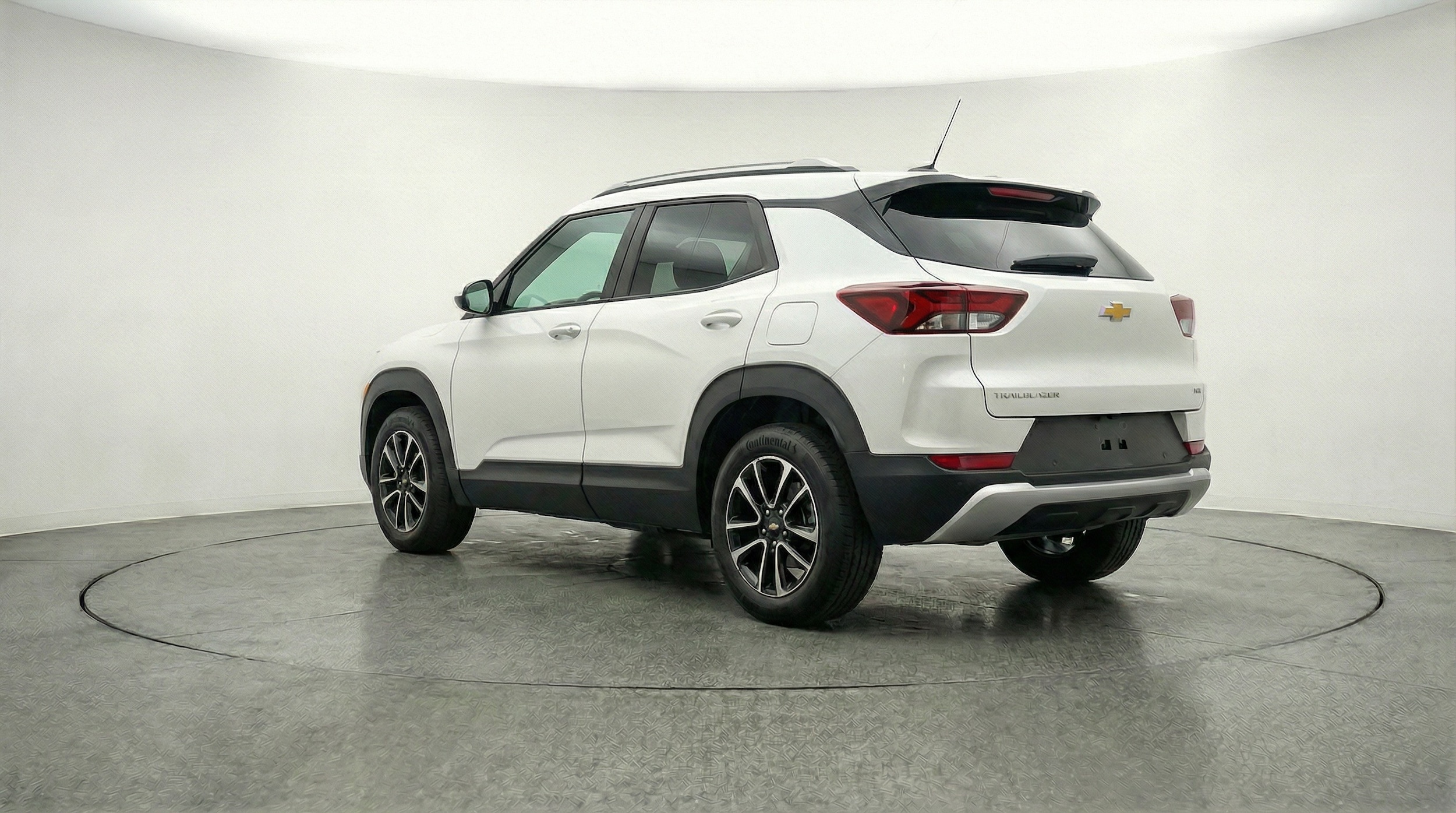 Thumbnail: 2025 Chevrolet TrailBlazer - 5