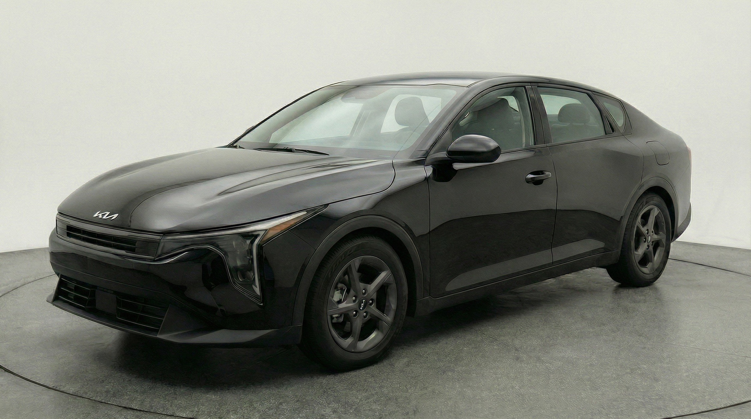 Thumbnail: 2025 Kia K4 - 3