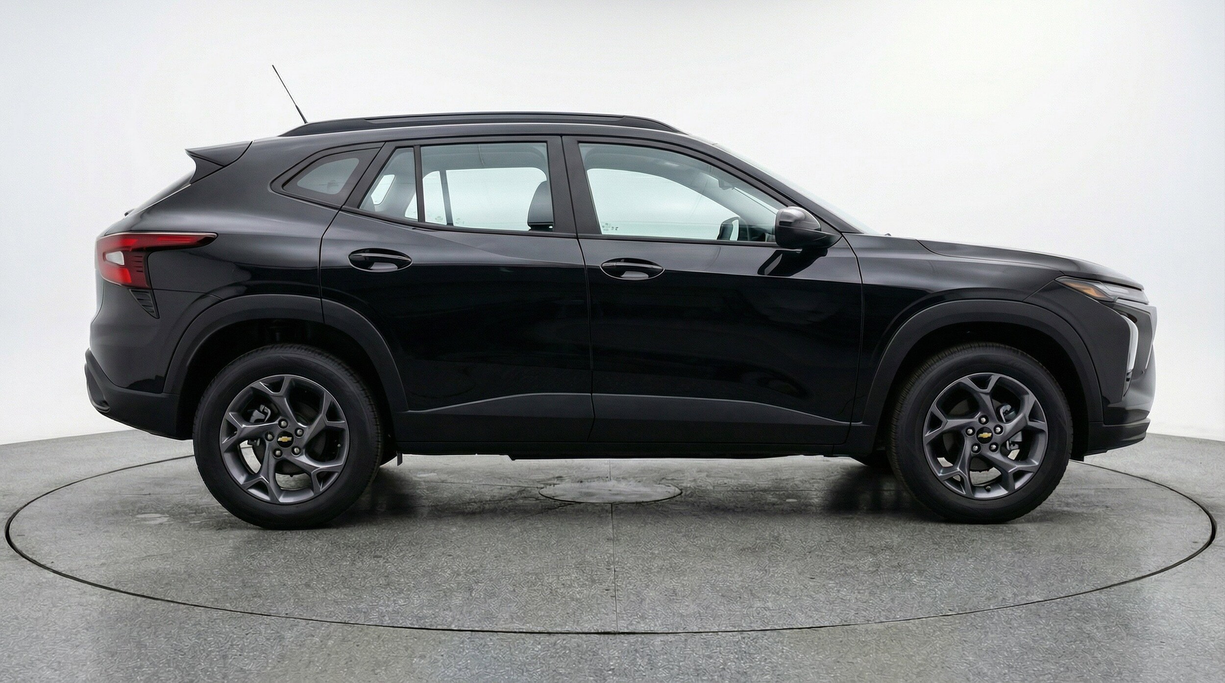 Thumbnail: 2025 Chevrolet Trax - 11