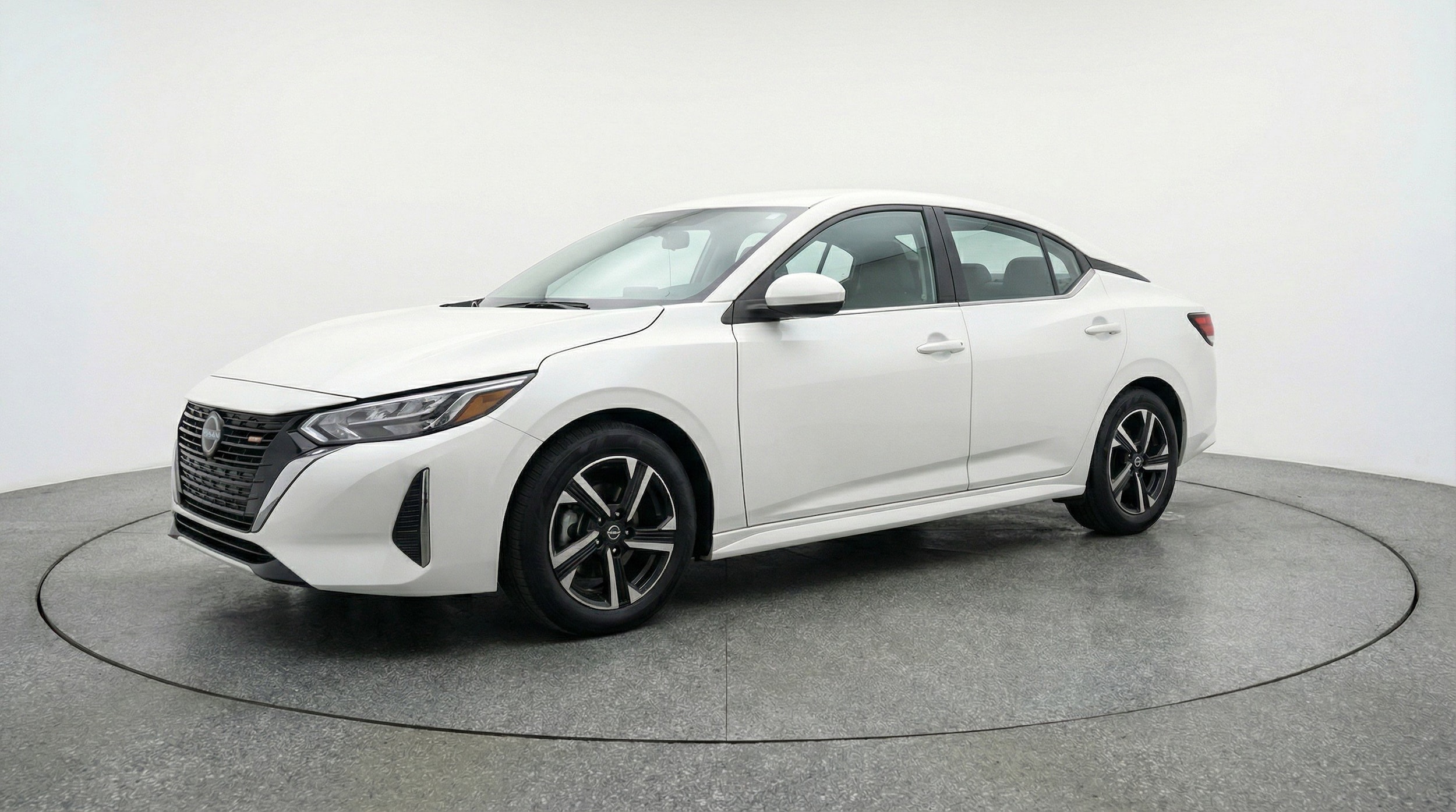 Thumbnail: 2025 Nissan Sentra - 3