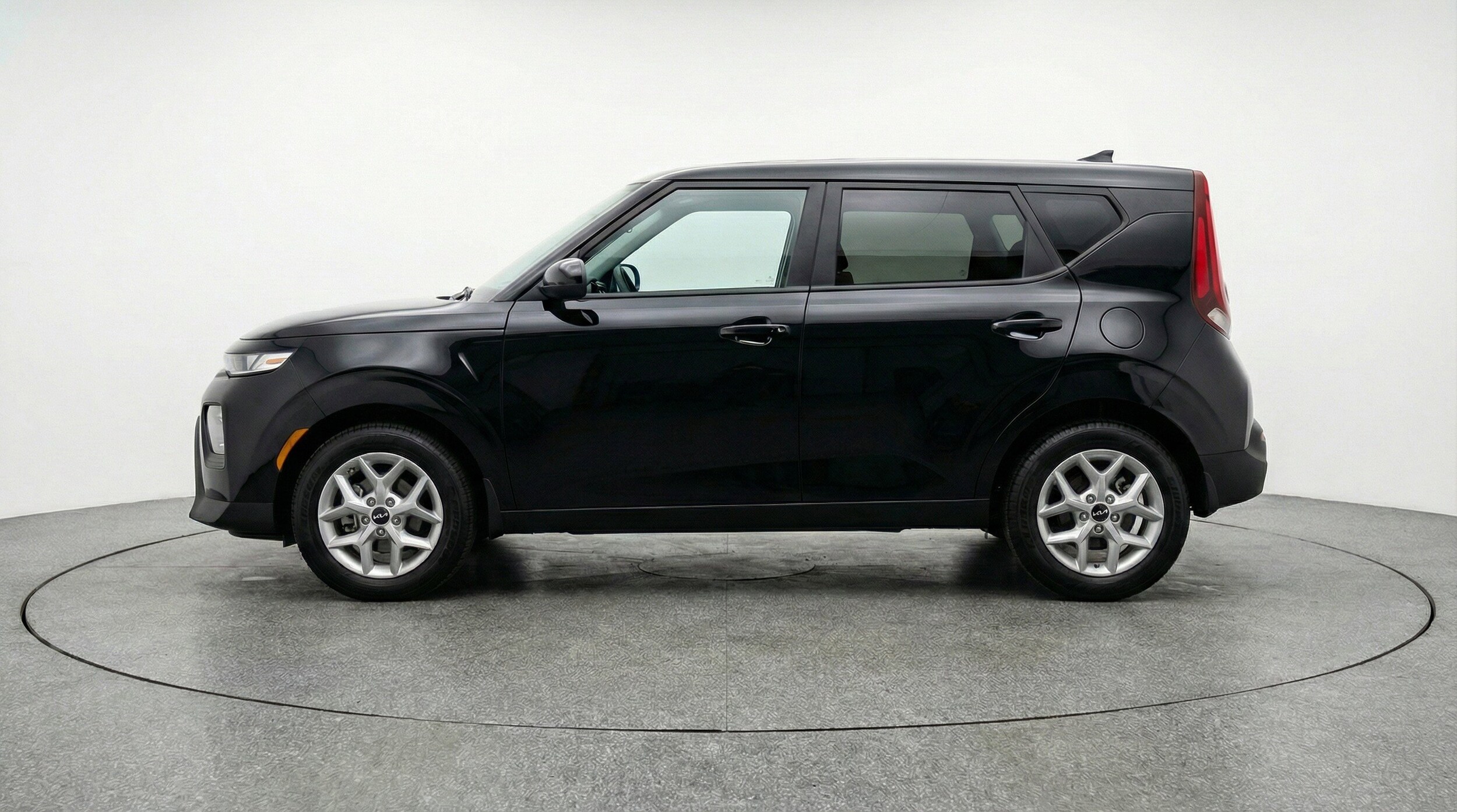 Thumbnail: 2025 Kia Soul - 5