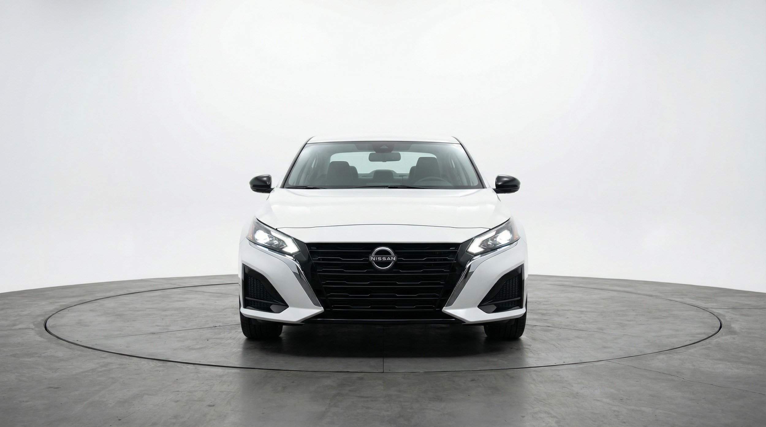 Thumbnail: 2025 Nissan Altima - 2