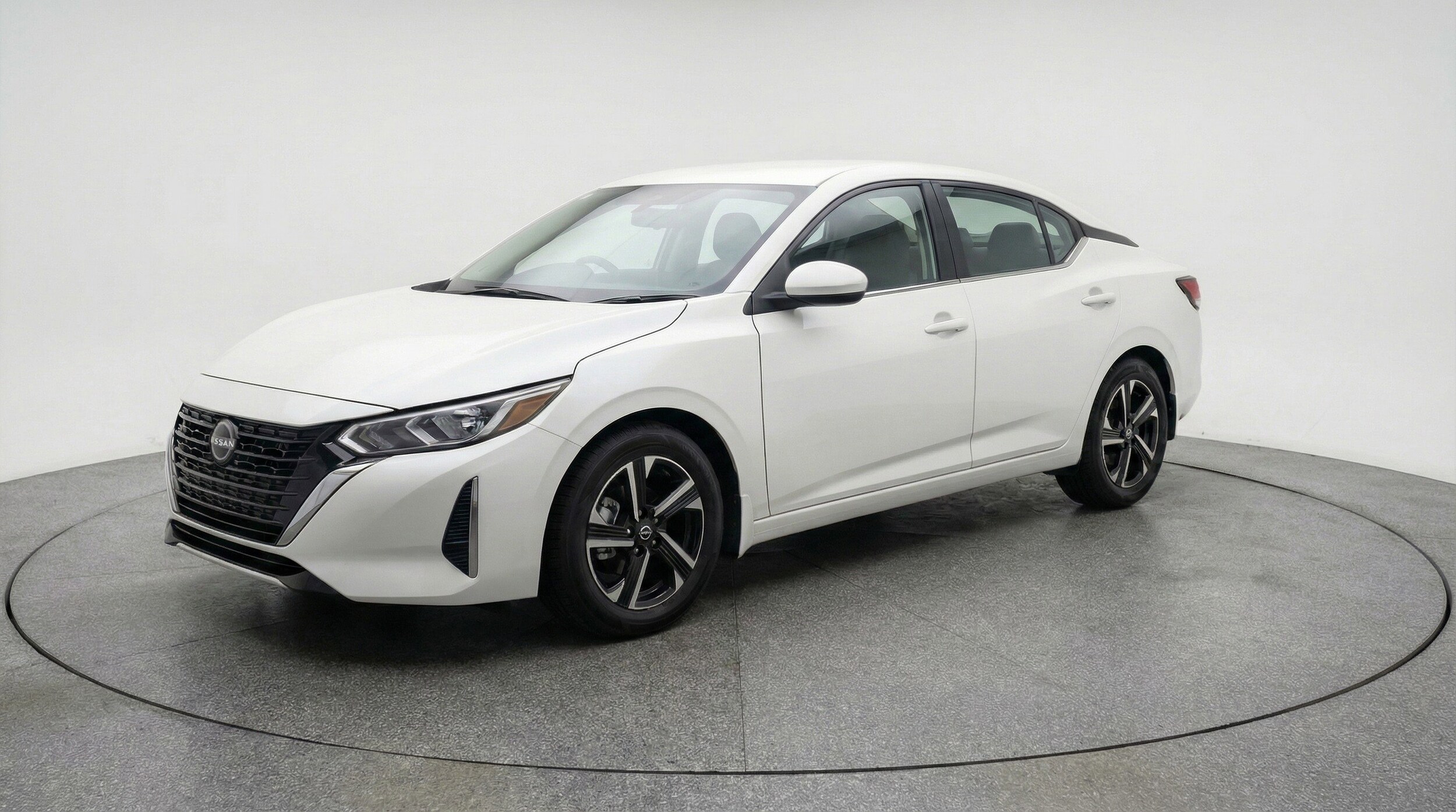 Thumbnail: 2025 Nissan Sentra - 3