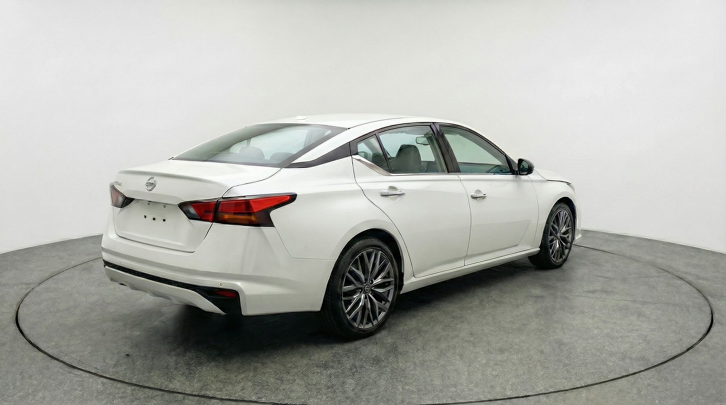 Thumbnail: 2025 Nissan Altima - 7