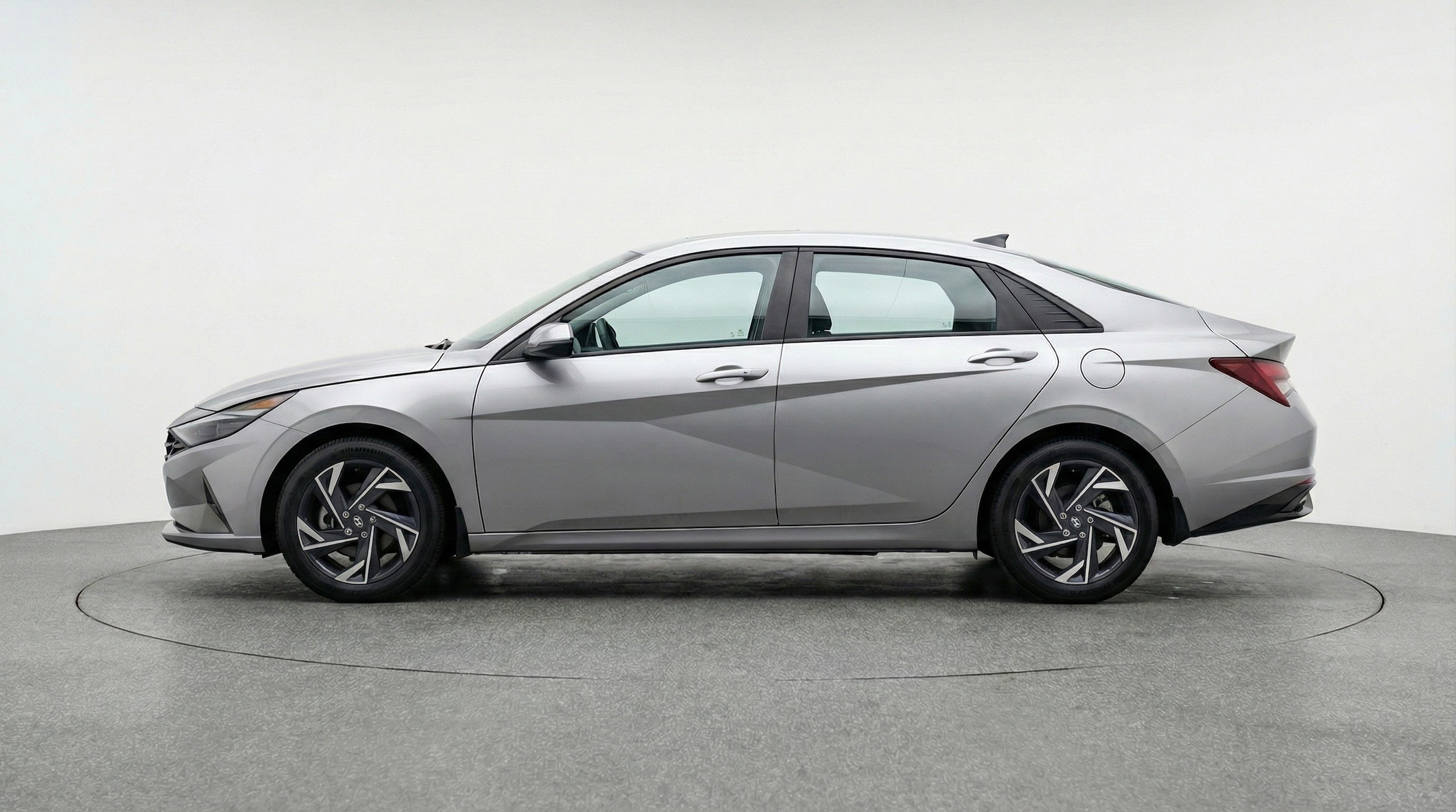 Thumbnail: 2025 Hyundai Elantra - 5