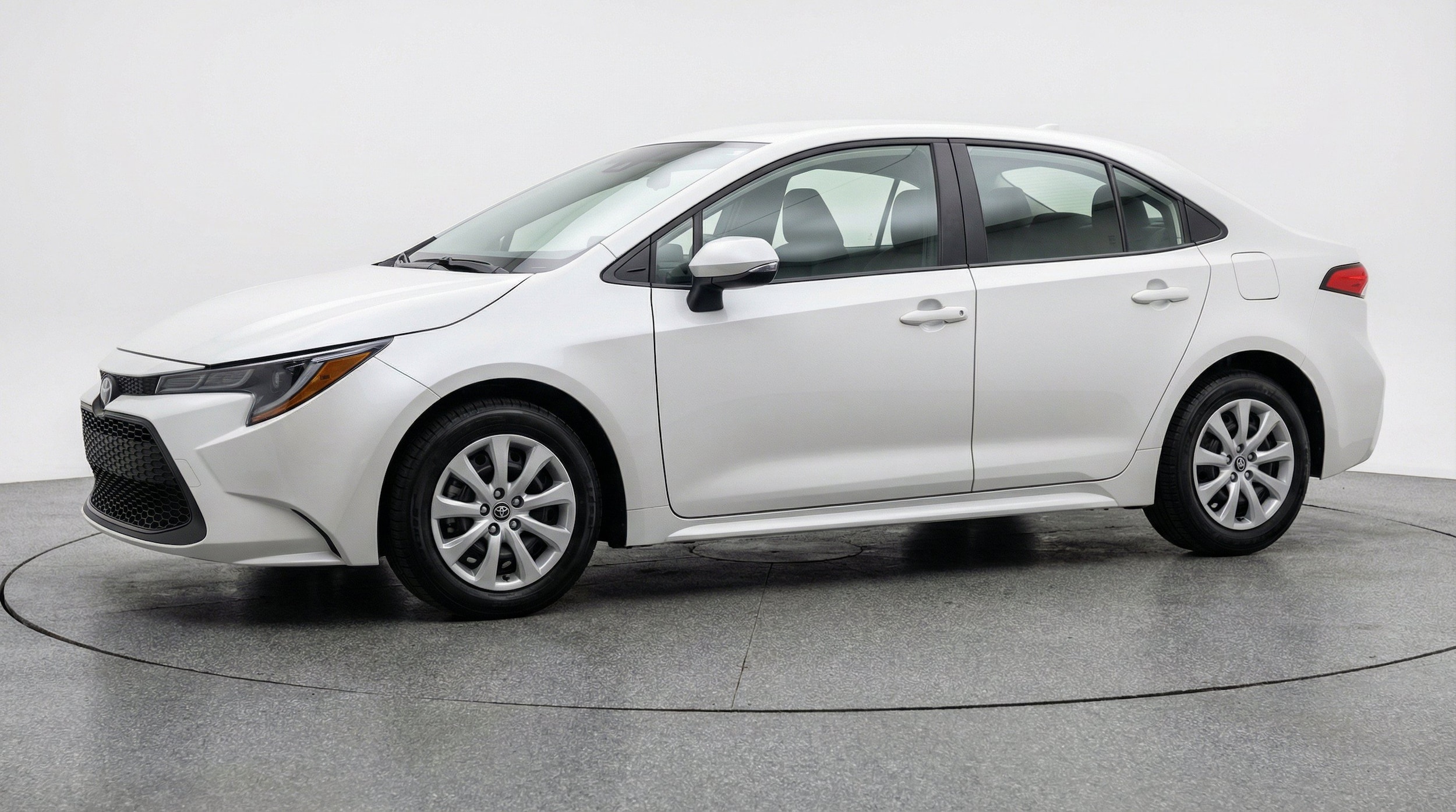 Thumbnail: 2025 Toyota Corolla - 3