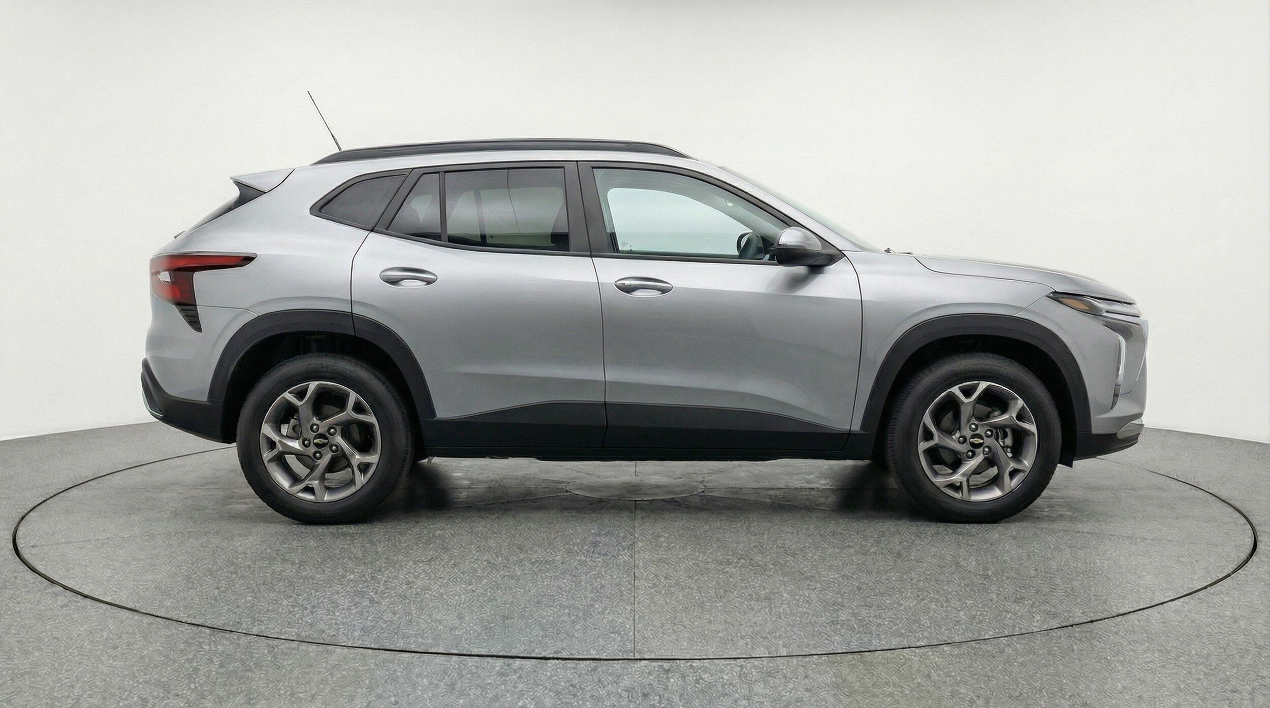 Thumbnail: 2025 Chevrolet Trax - 11