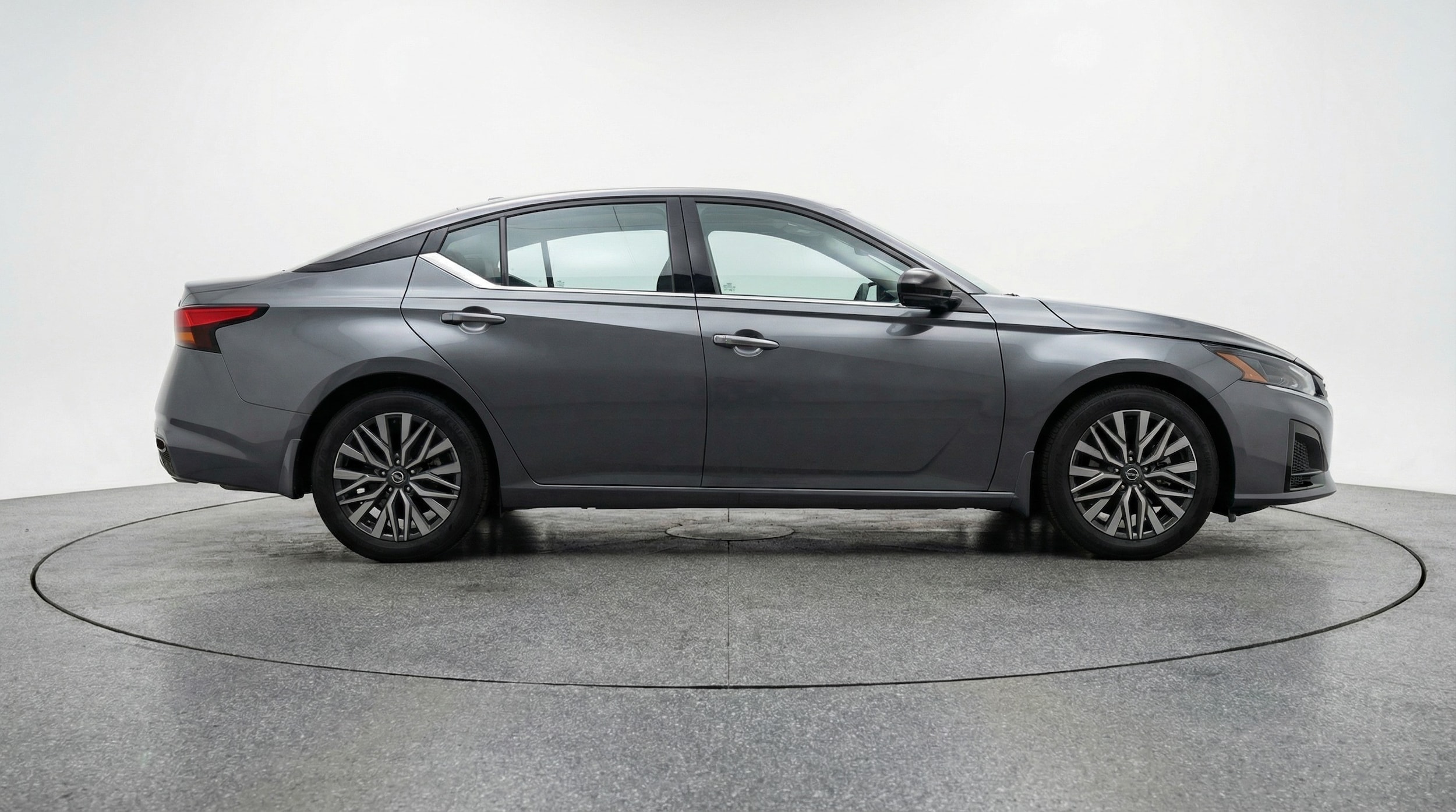 Thumbnail: 2025 Nissan Altima - 8