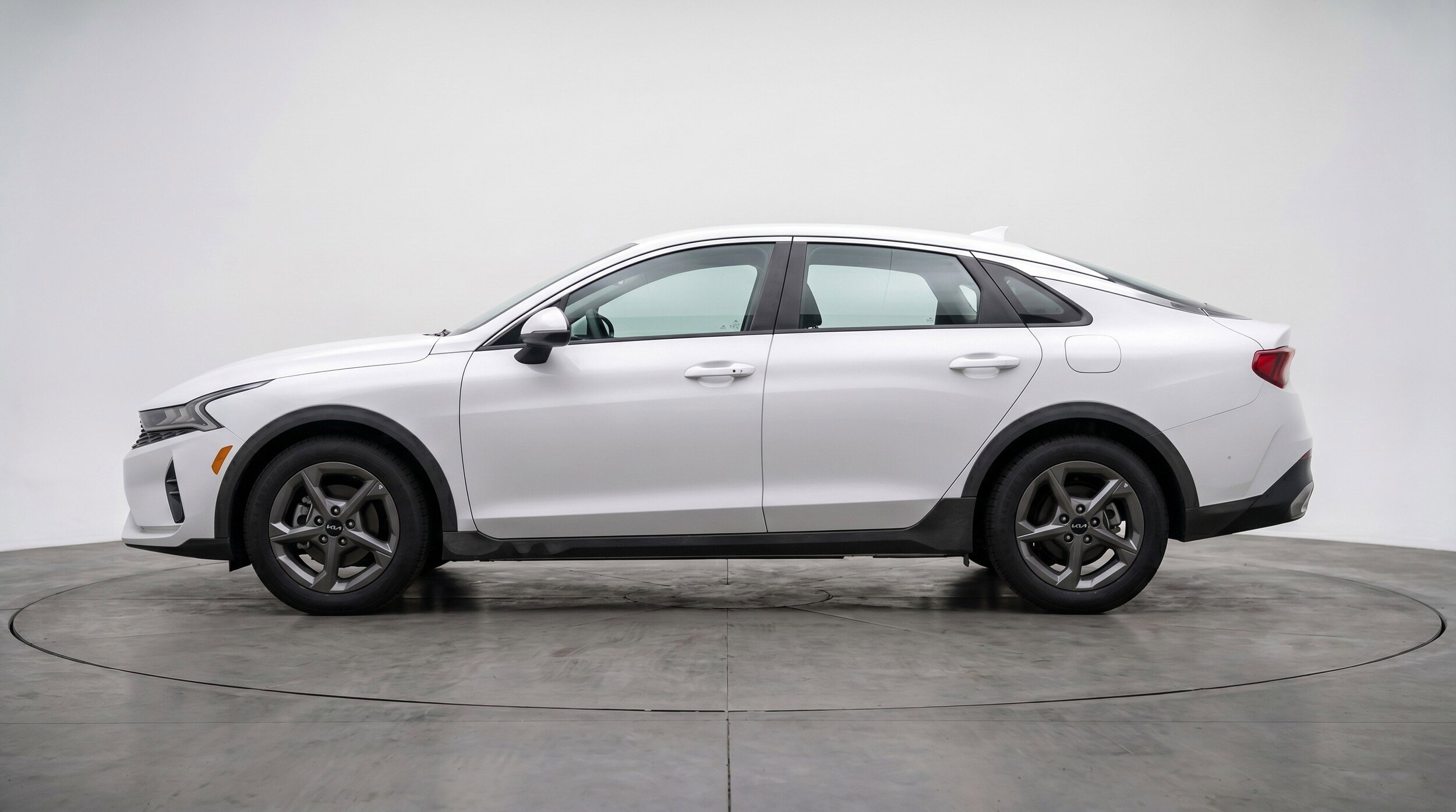 Thumbnail: 2025 Kia K4 - 5