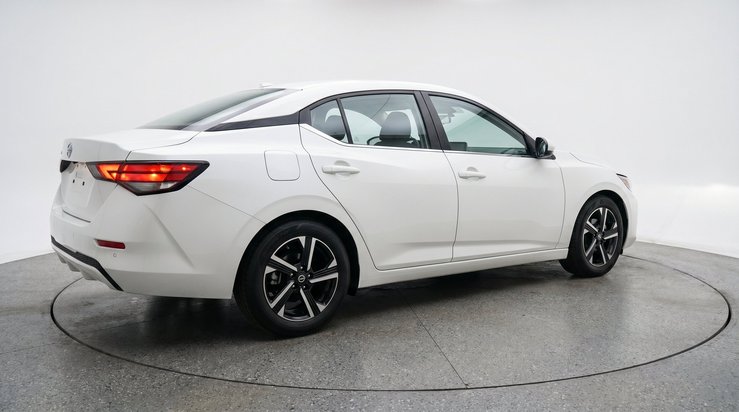 Thumbnail: 2025 Nissan Sentra - 9