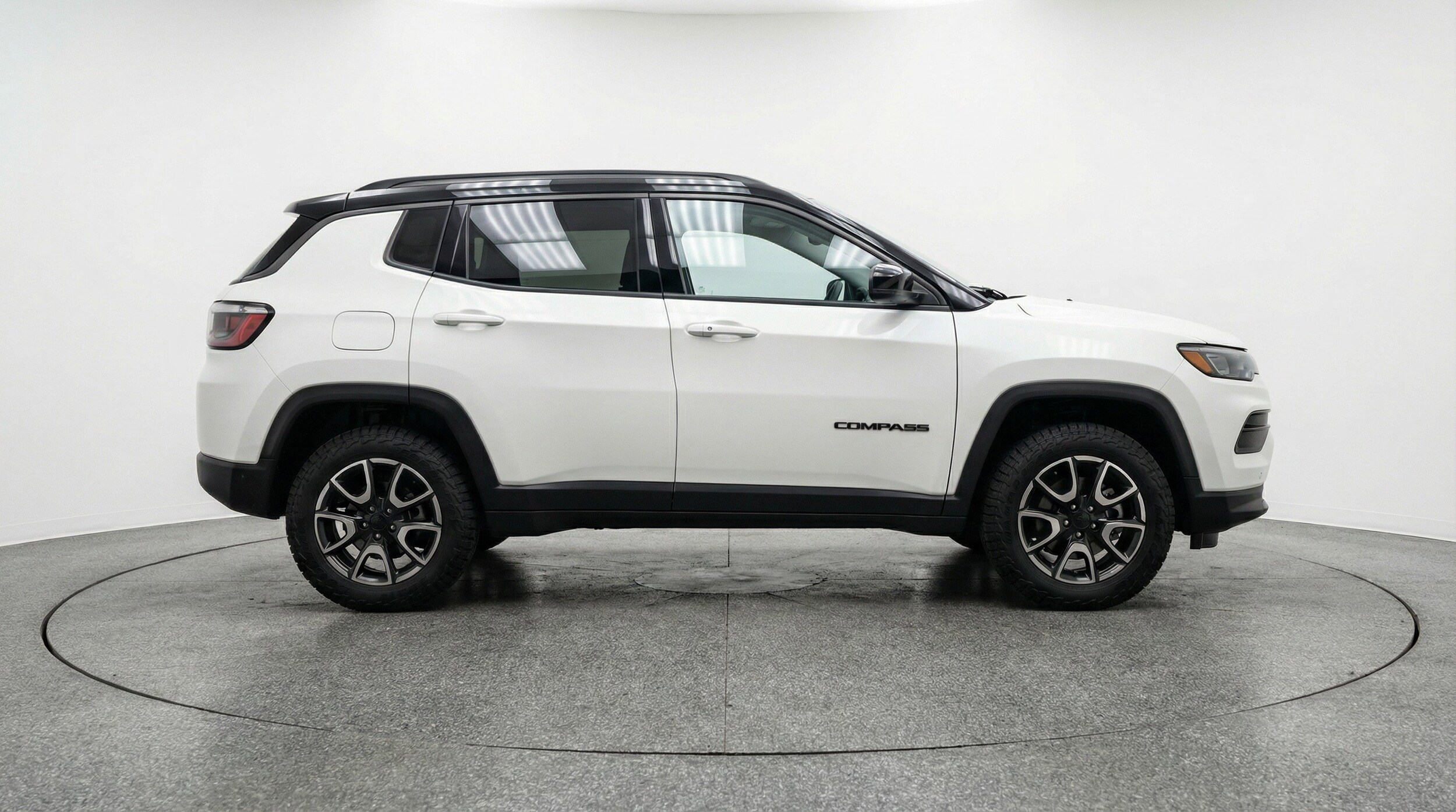 Thumbnail: 2025 Jeep Compass - 11