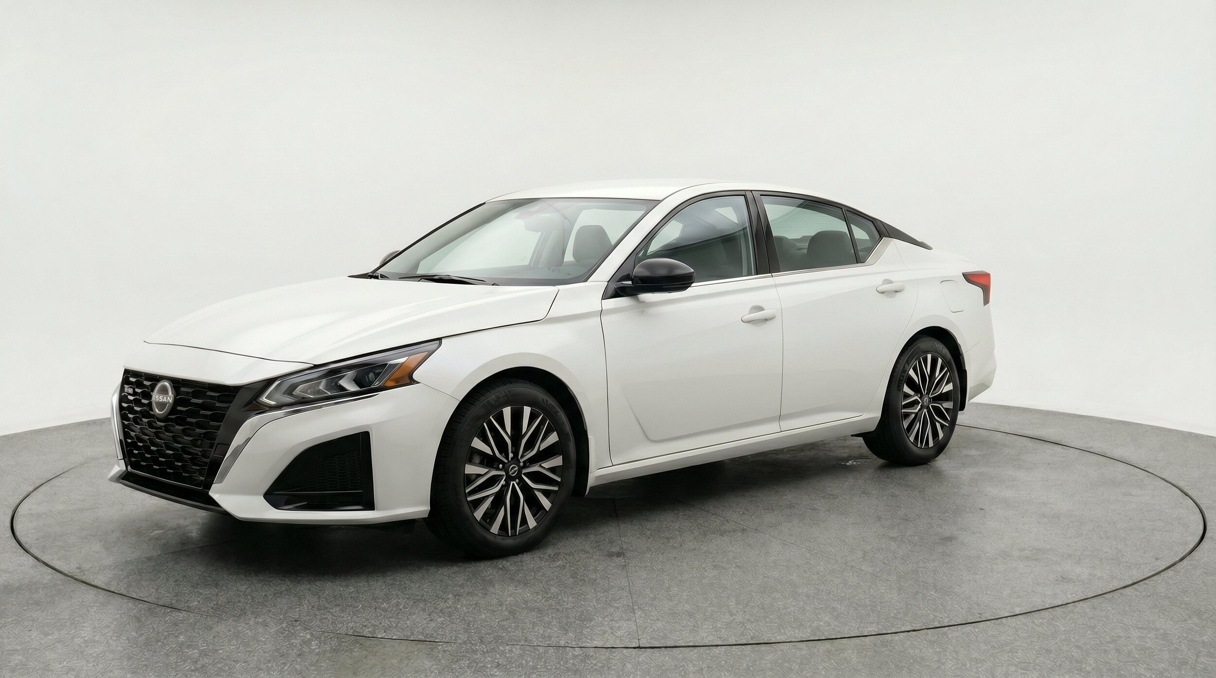 Thumbnail: 2026 Nissan Altima - 3