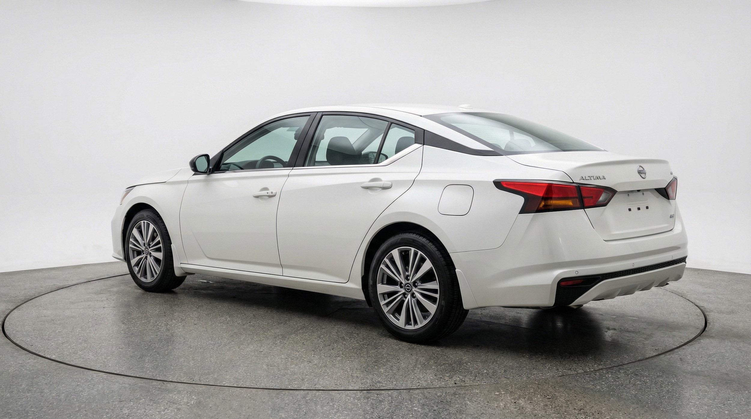 Thumbnail: 2025 Nissan Altima - 6