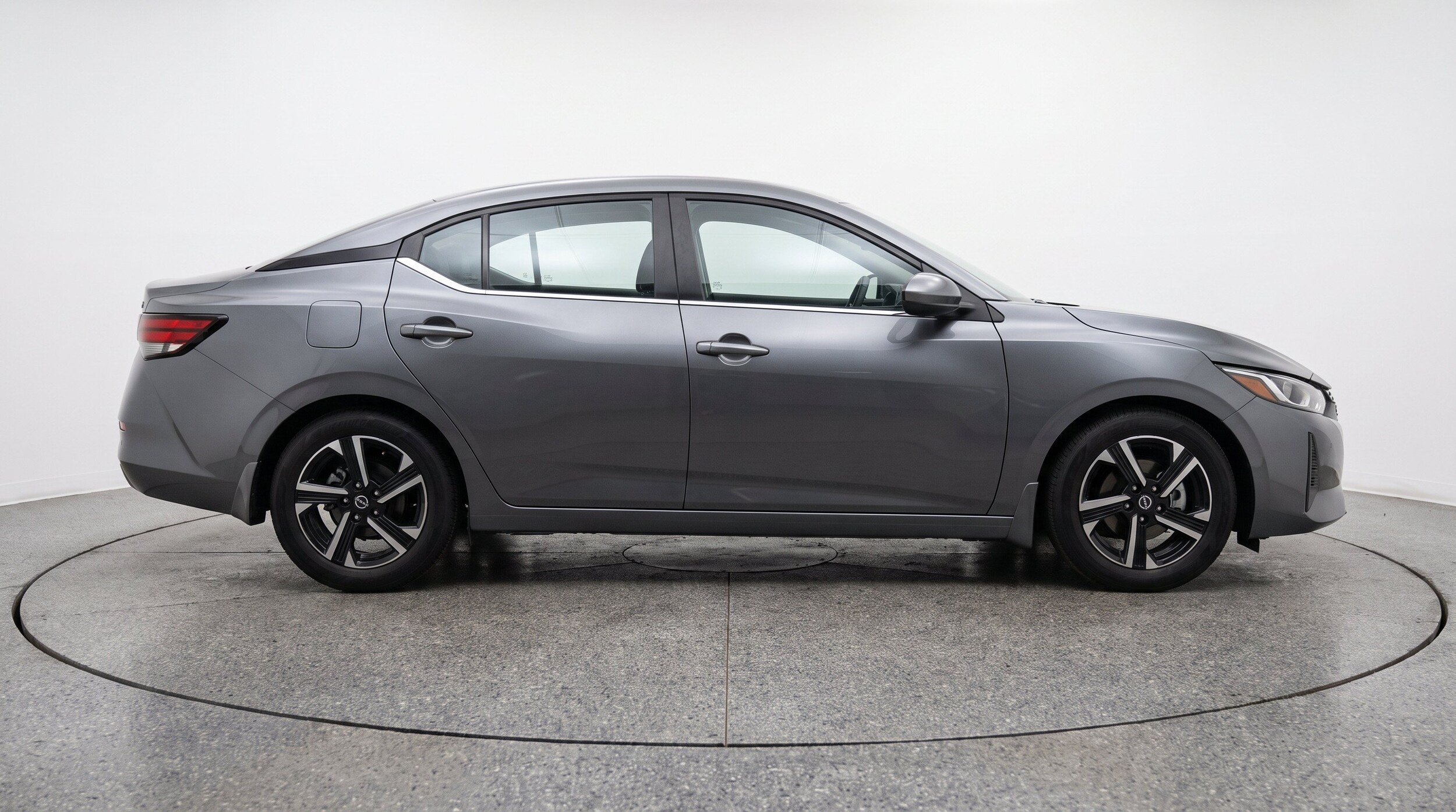 Thumbnail: 2025 Nissan Sentra - 11