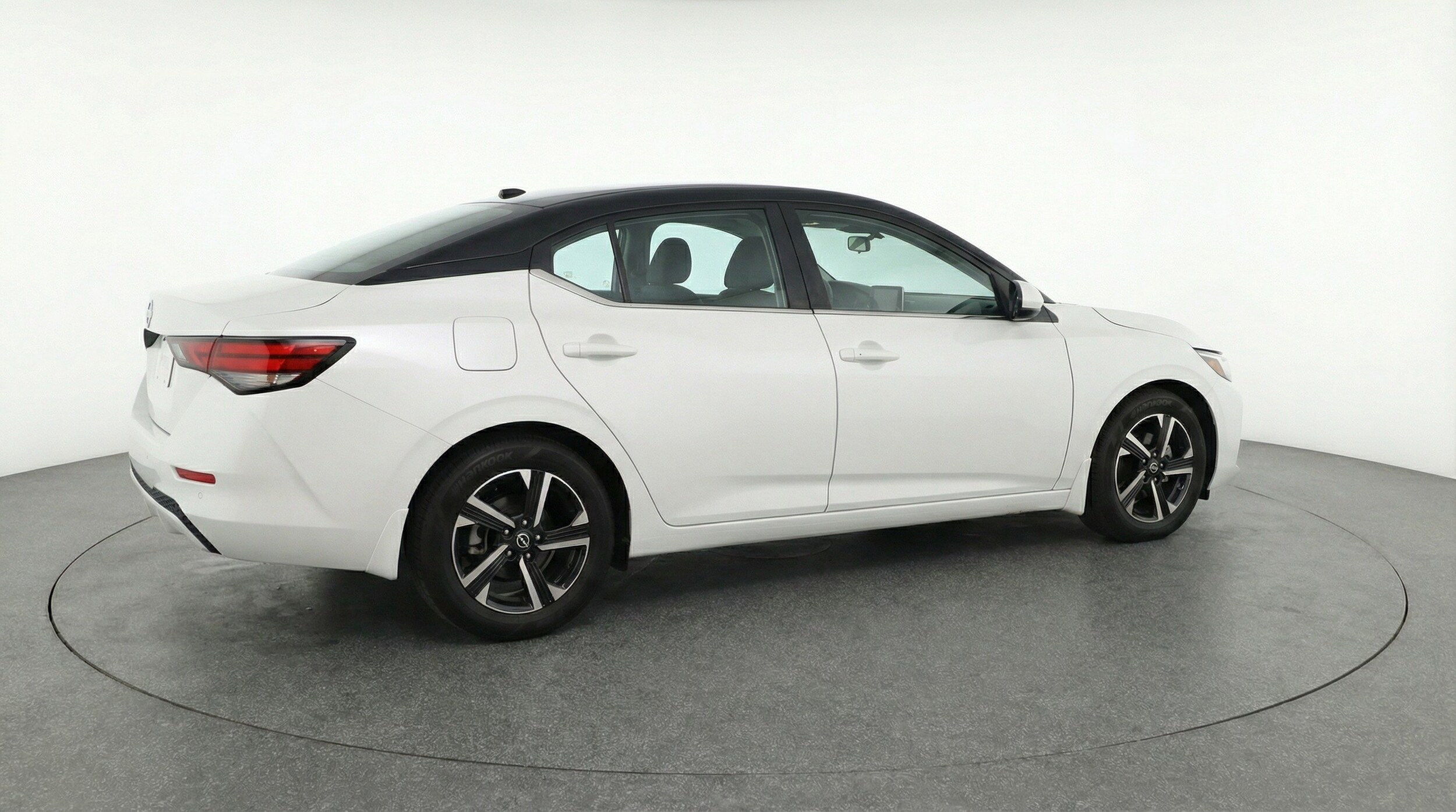 Thumbnail: 2025 Nissan Sentra - 9