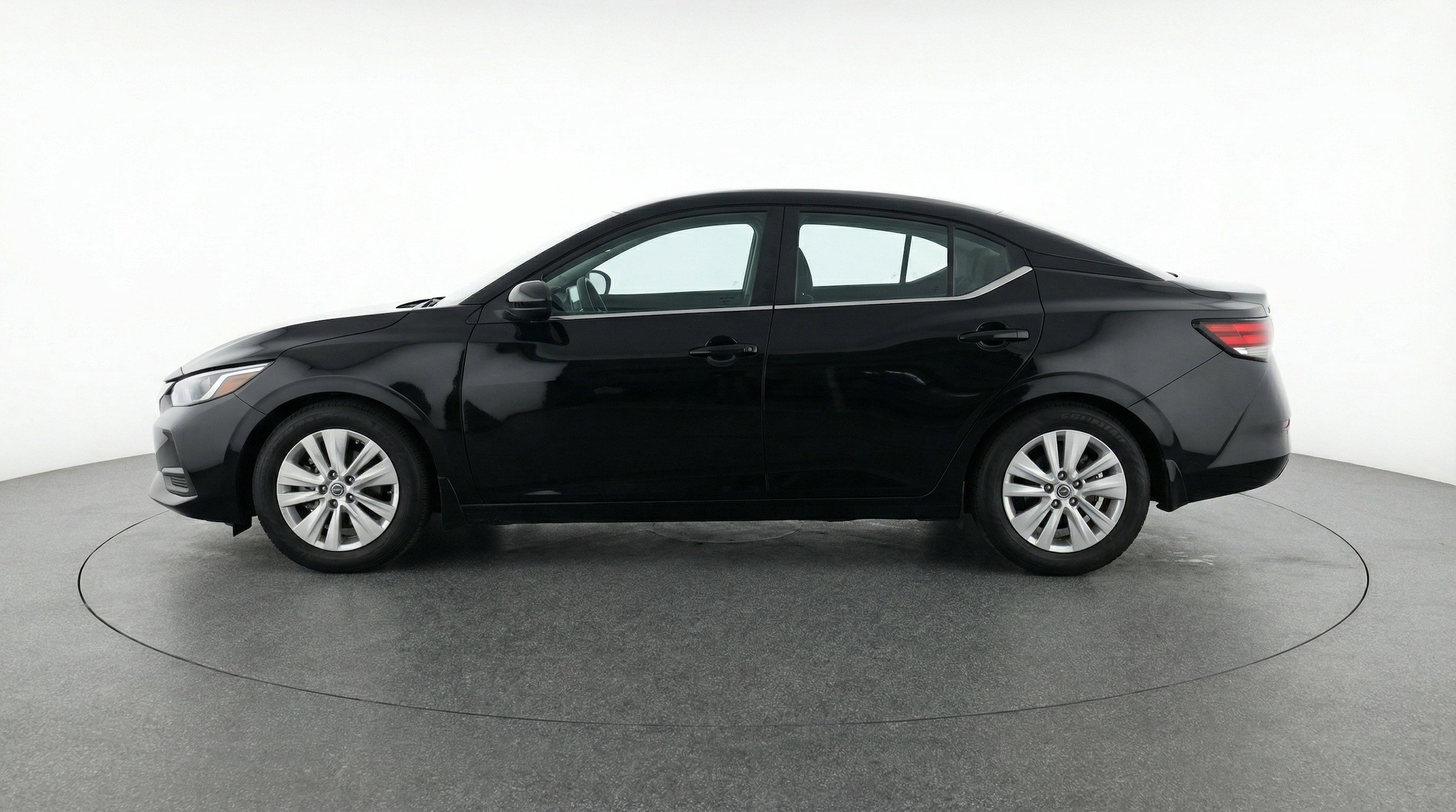 Thumbnail: 2025 Nissan Sentra - 5