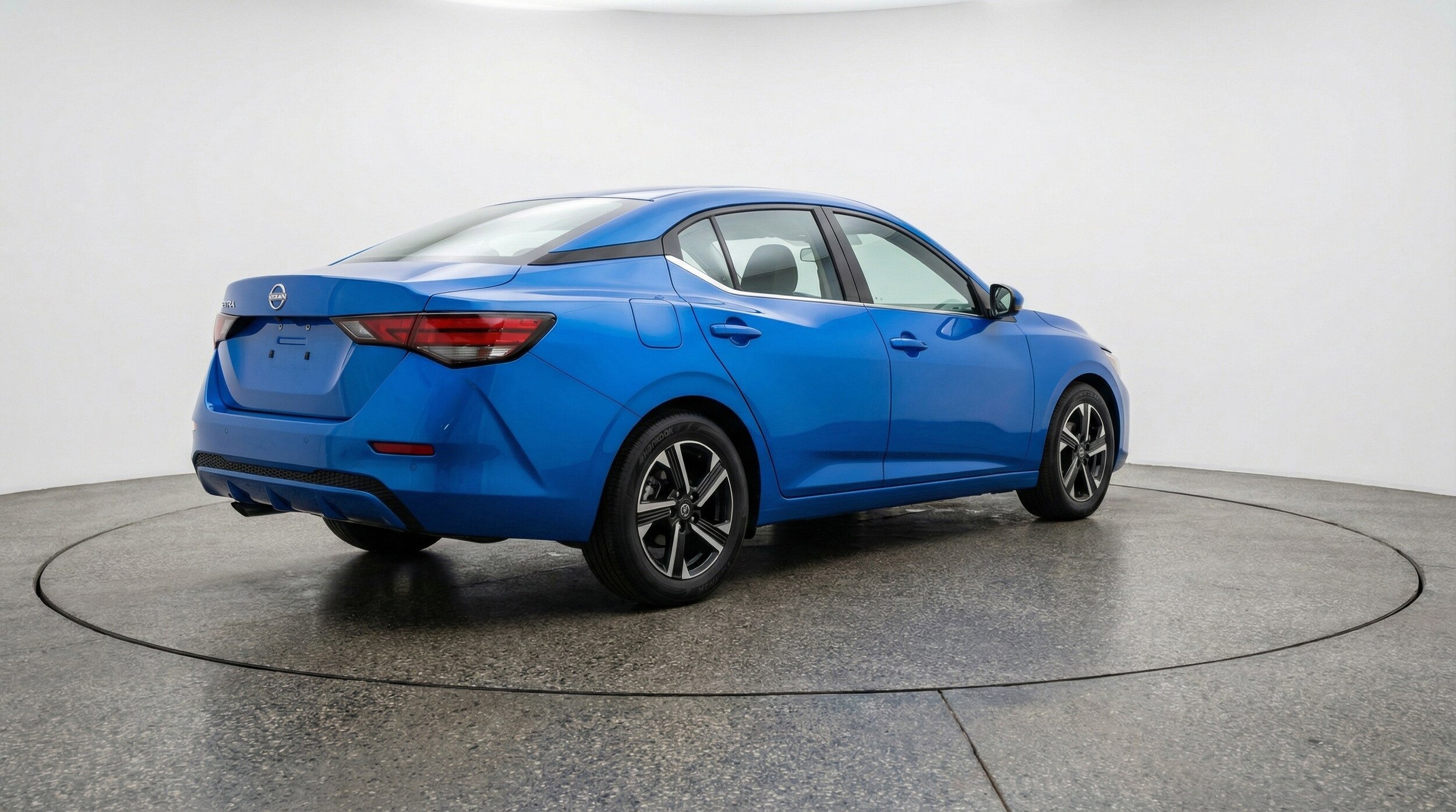 Thumbnail: 2025 Nissan Sentra - 9