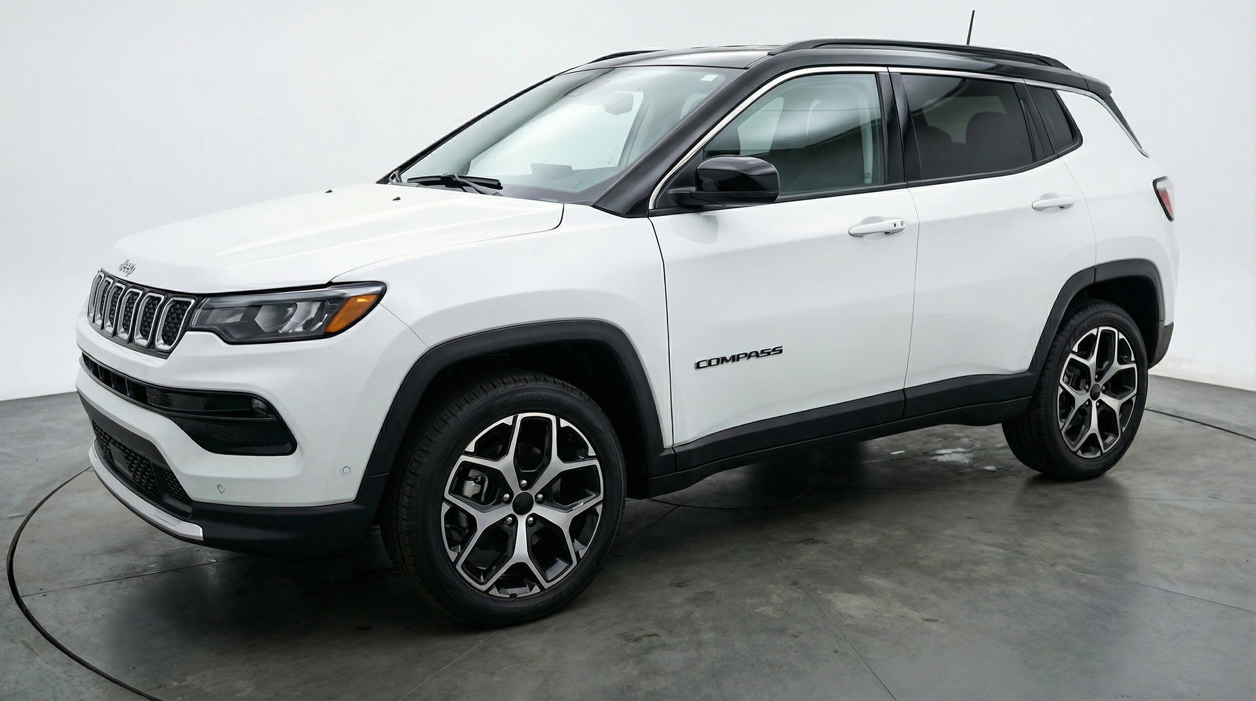 Thumbnail: 2025 Jeep Compass - 3