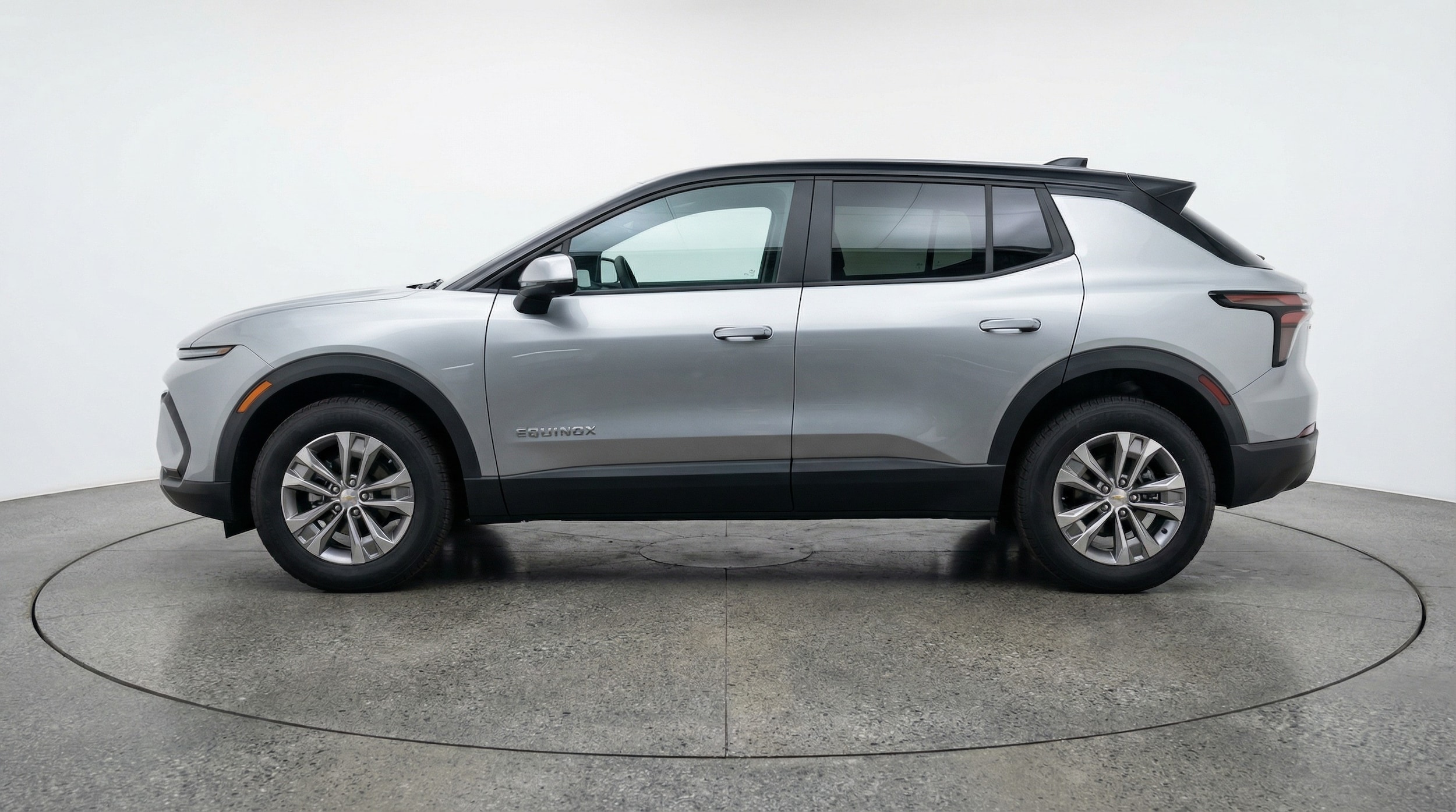 Thumbnail: 2025 Chevrolet Equinox - 4