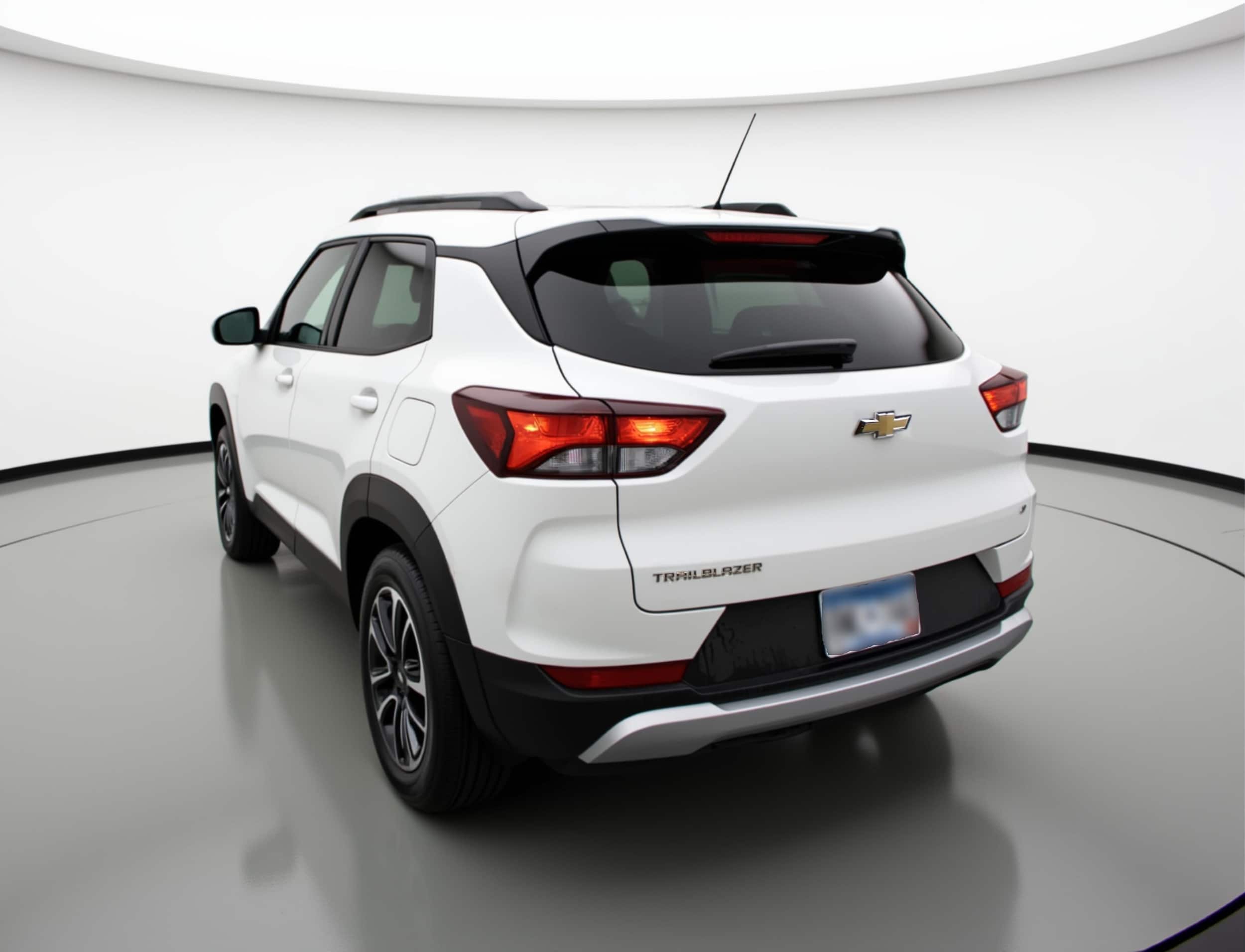 Thumbnail: 2025 Chevrolet TrailBlazer - 5