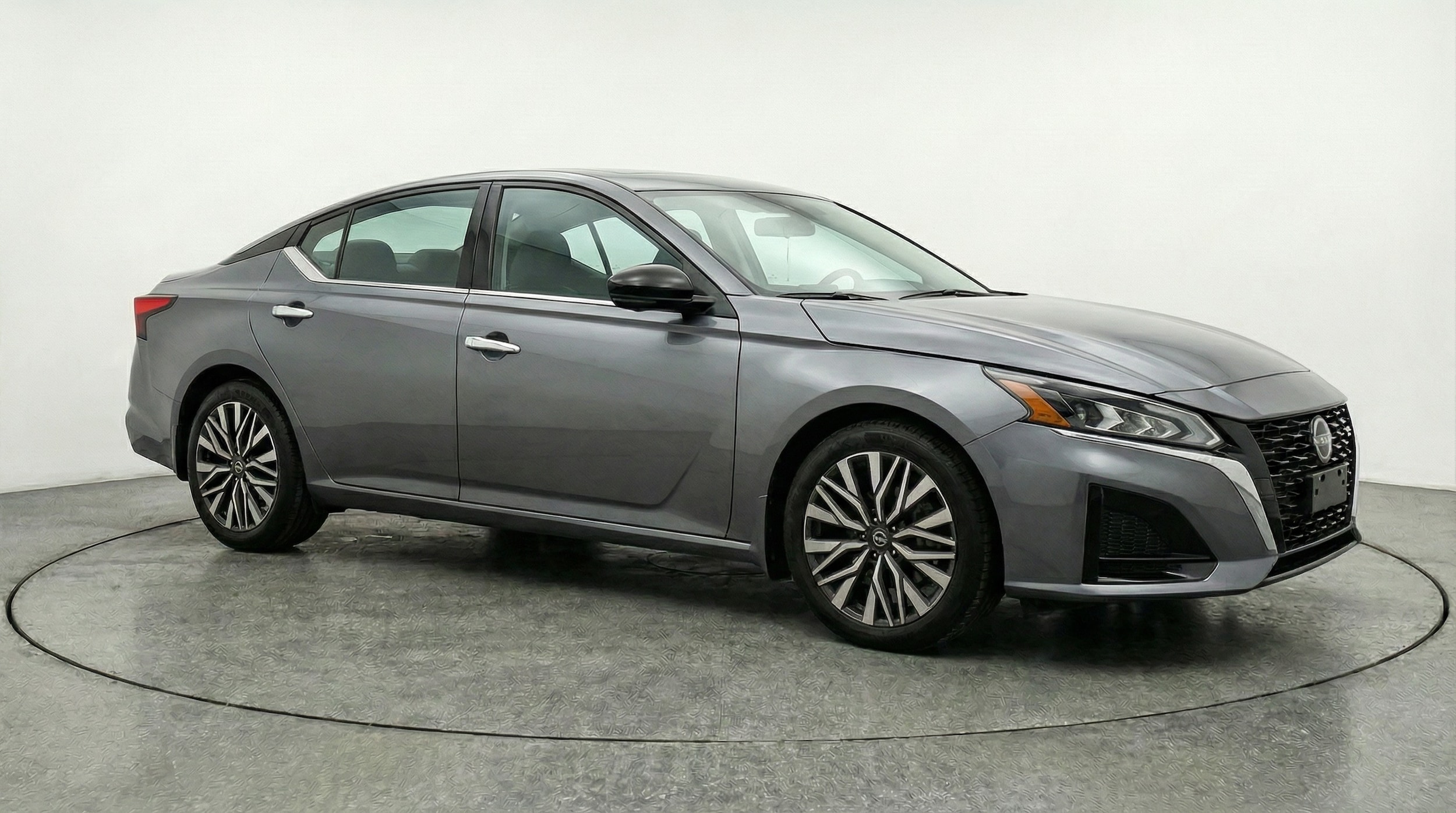 Thumbnail: 2025 Nissan Altima - 1