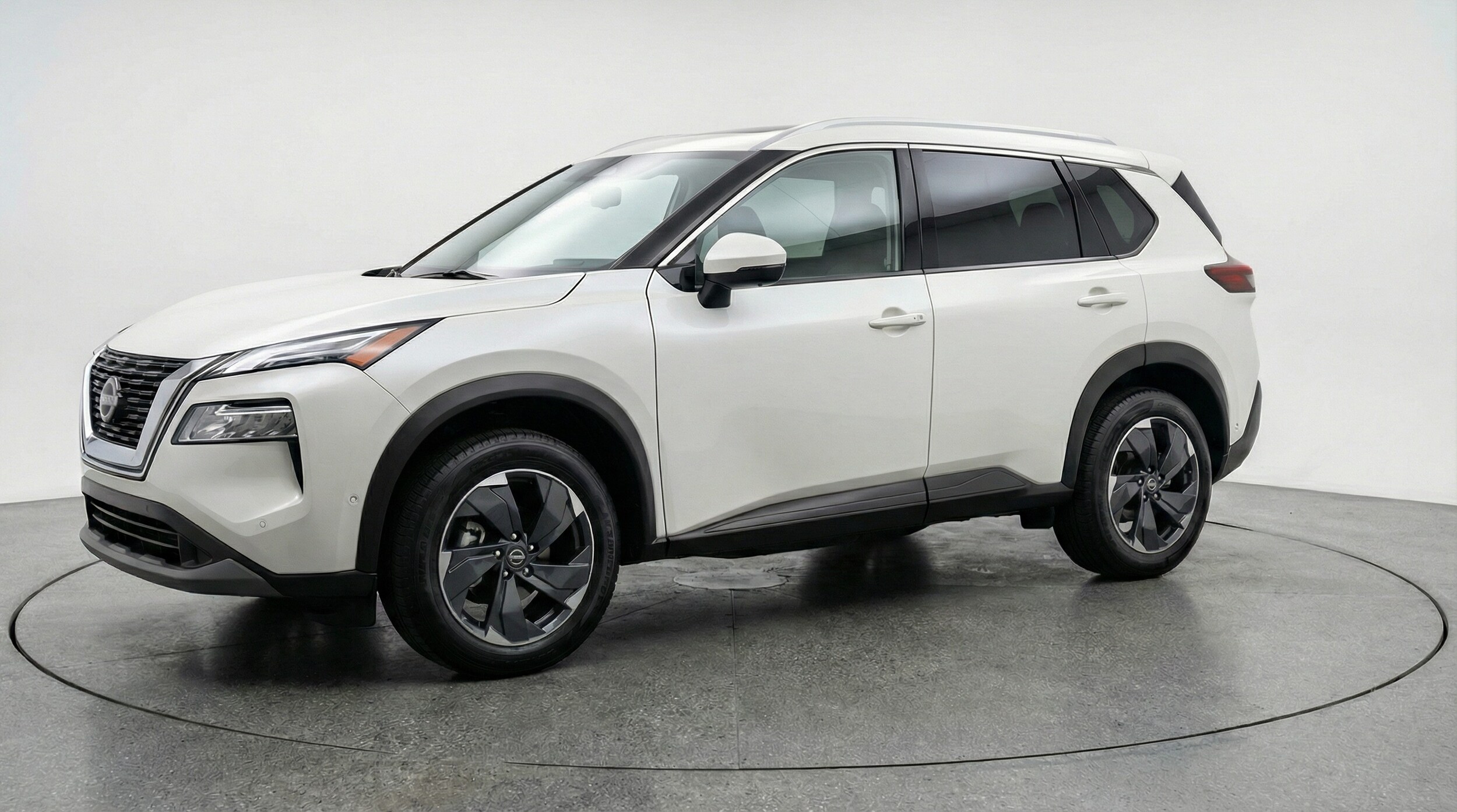 Thumbnail: 2025 Nissan Rogue - 3