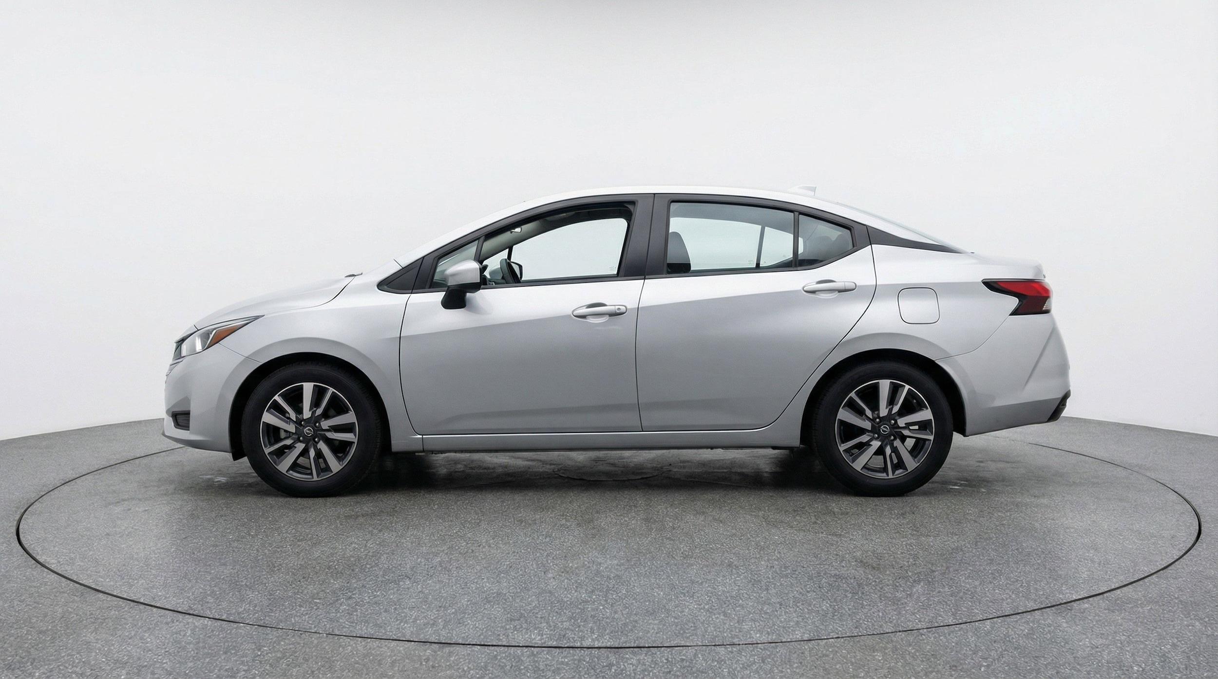 Thumbnail: 2025 Nissan Versa - 5