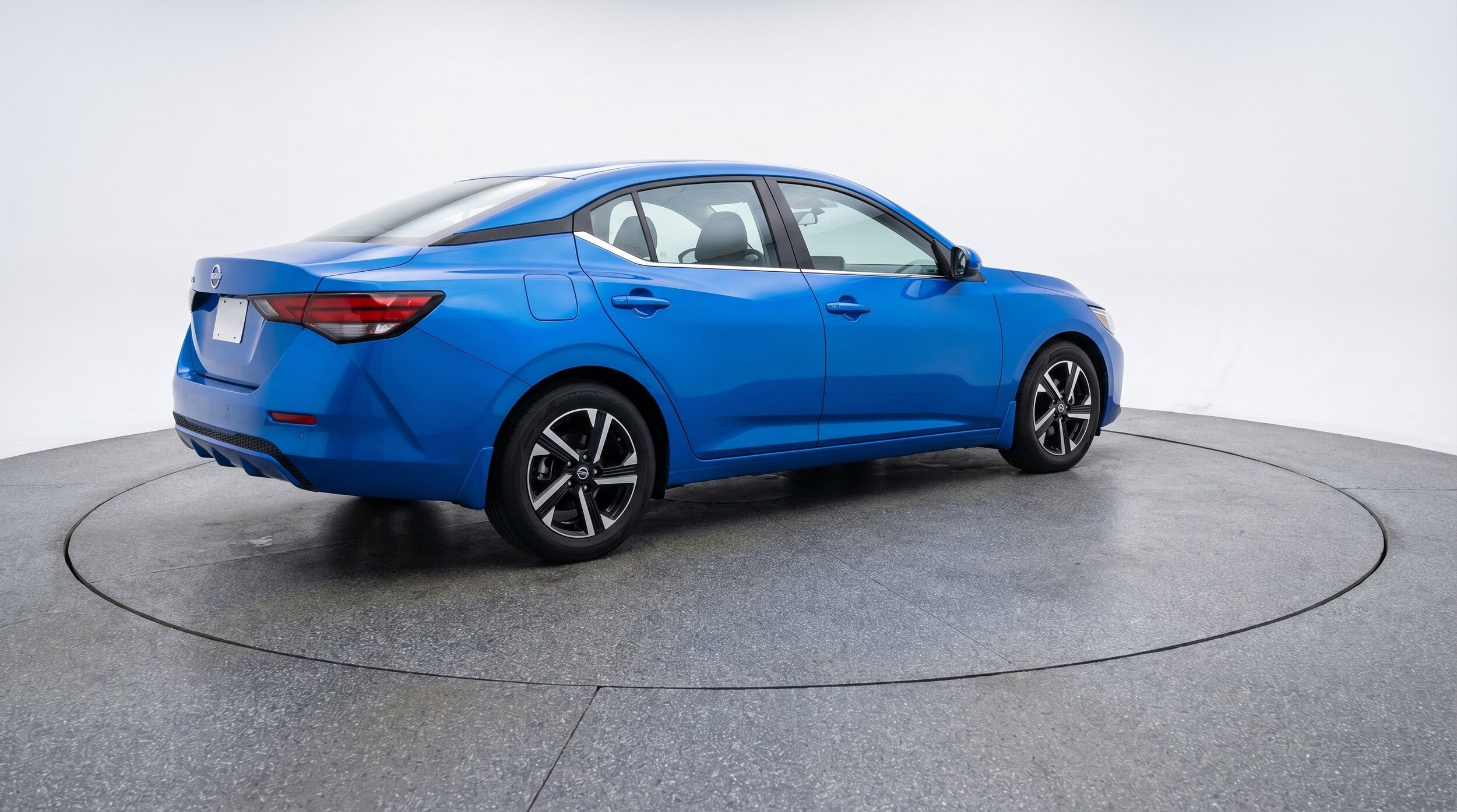 Thumbnail: 2025 Nissan Sentra - 9