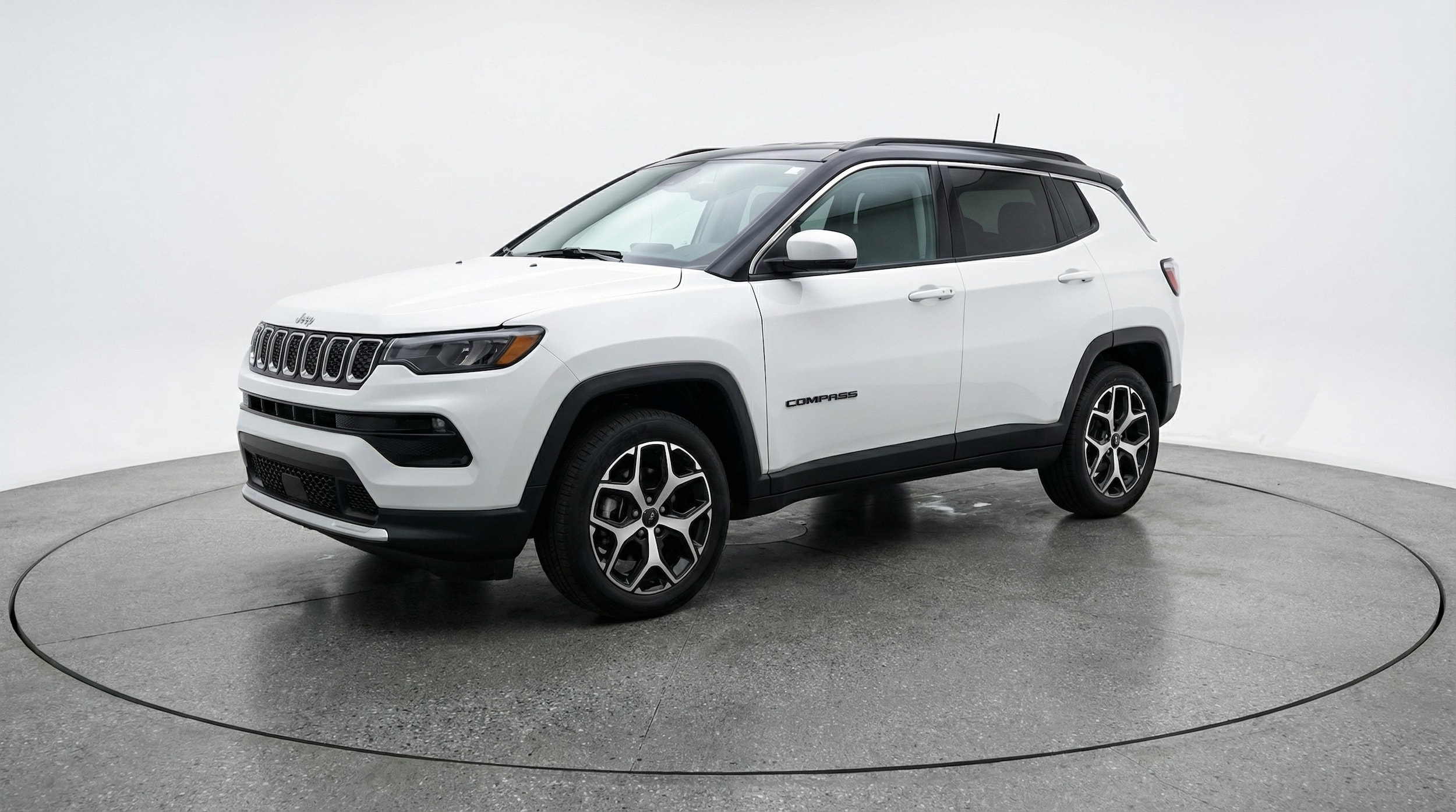 Thumbnail: 2025 Jeep Compass - 3