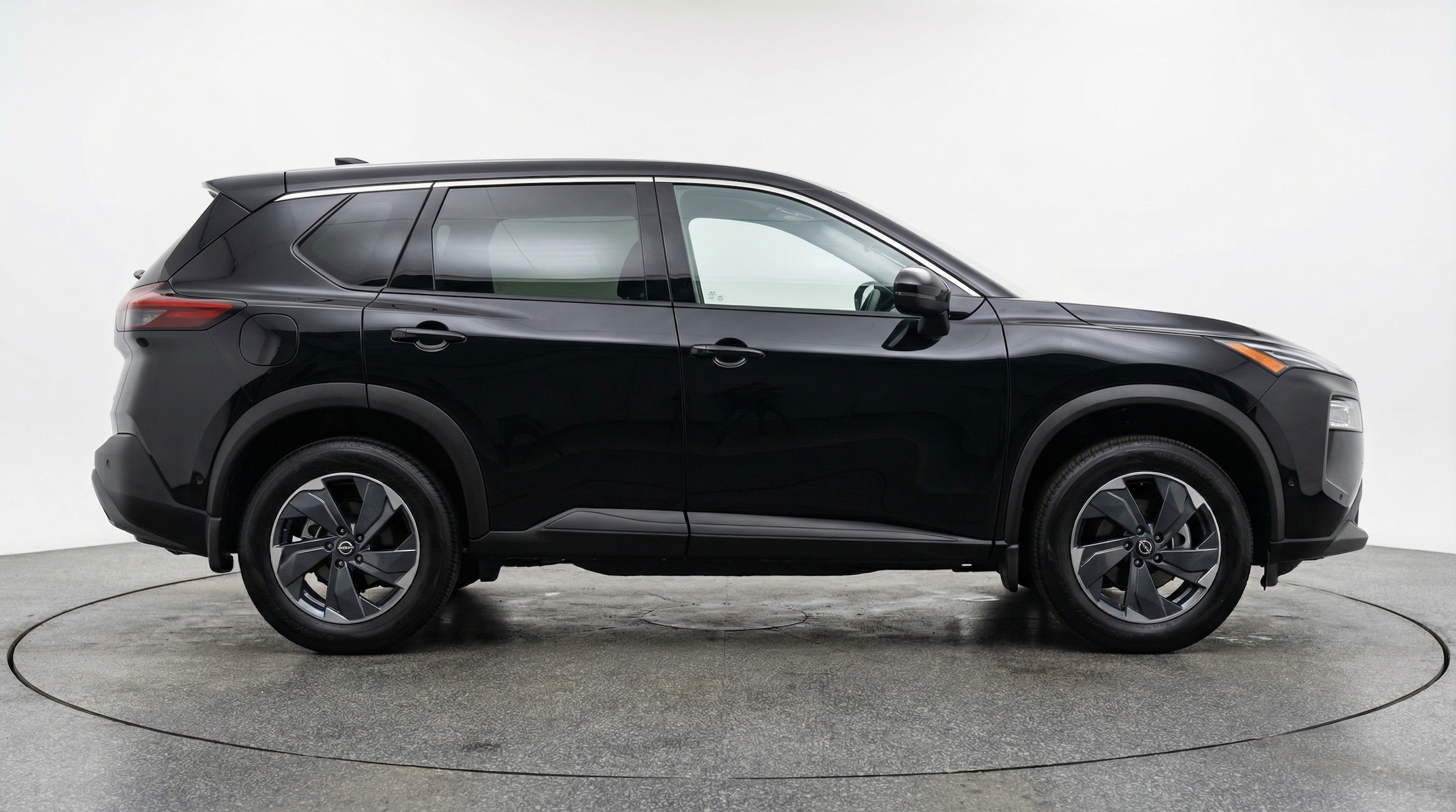 Thumbnail: 2025 Nissan Rogue - 8