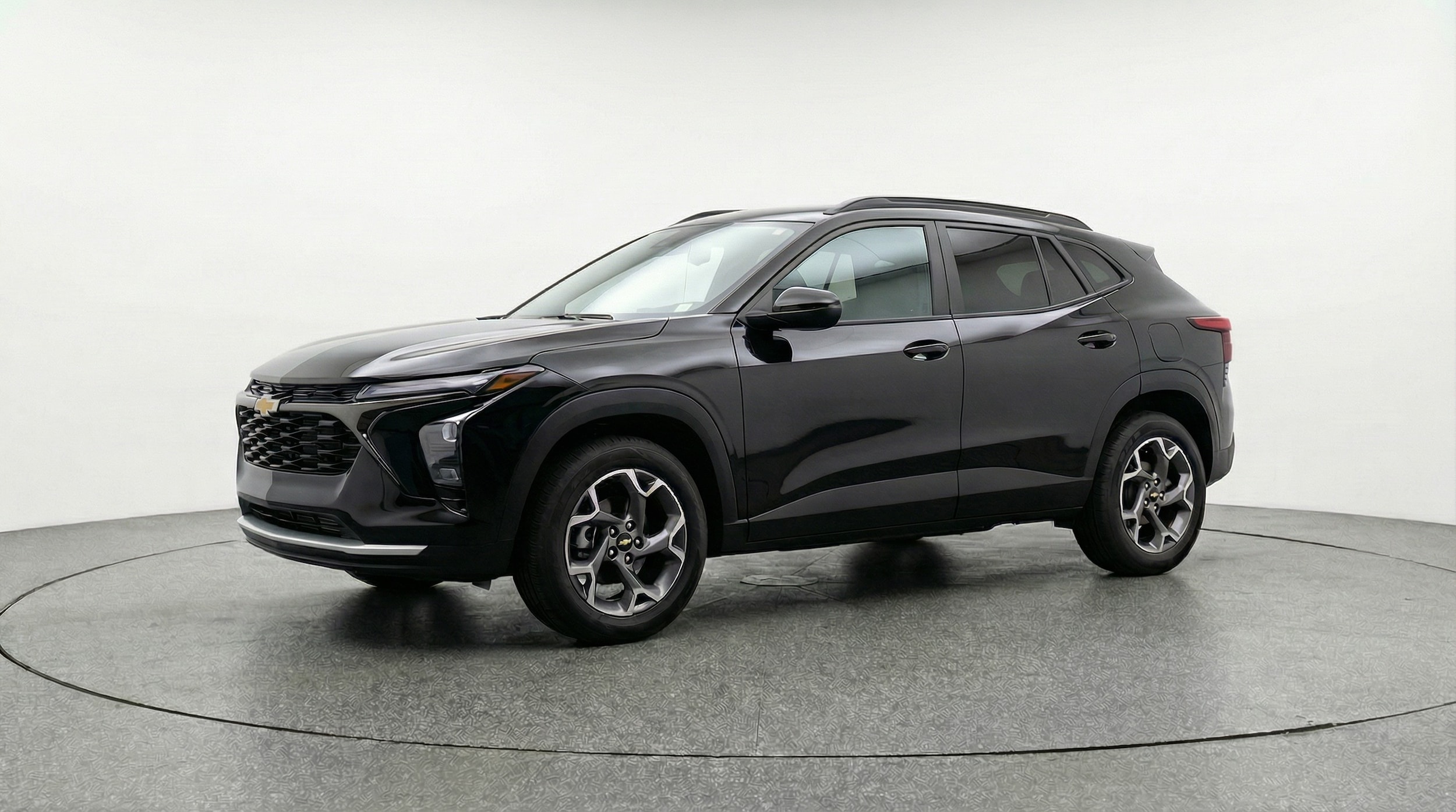 Thumbnail: 2025 Chevrolet Trax - 3