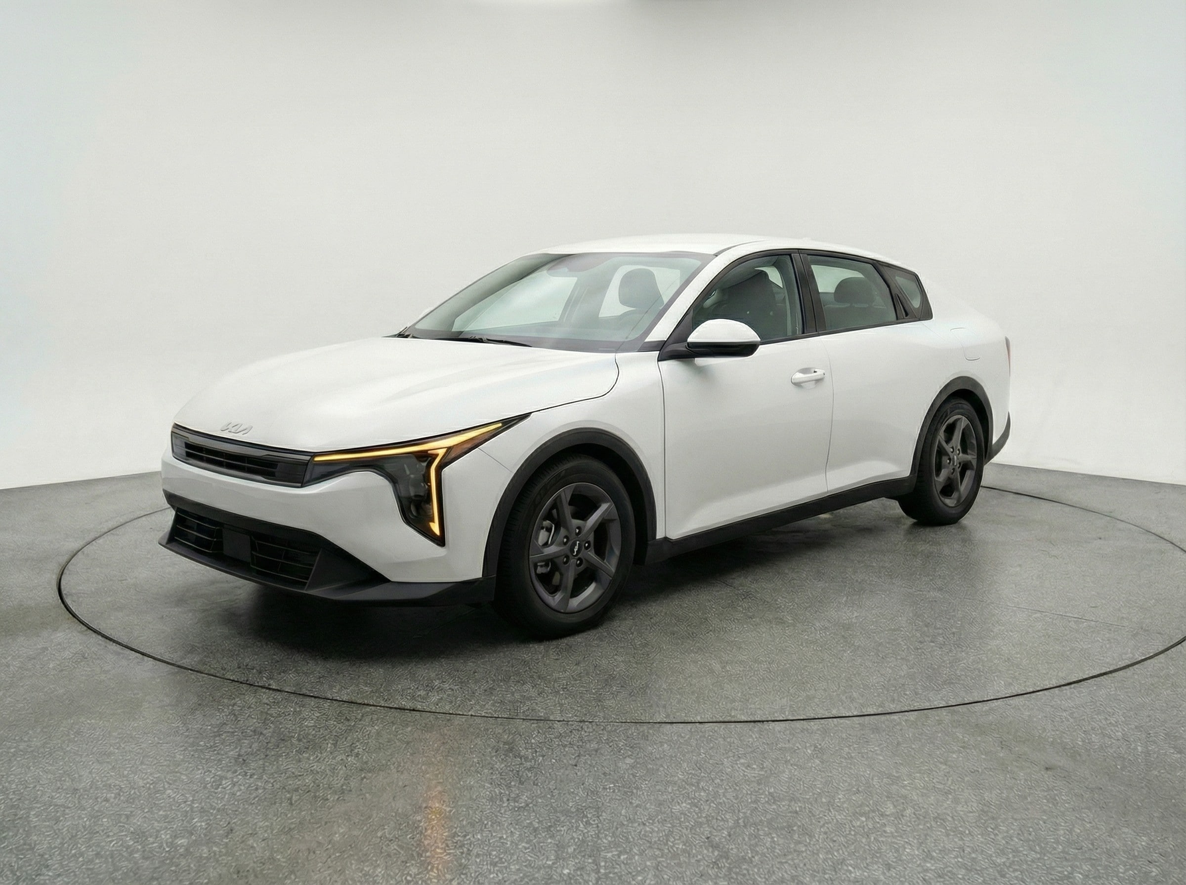 Thumbnail: 2025 Kia K4 - 3