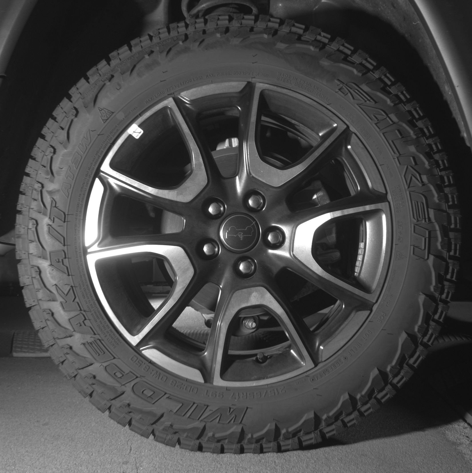 Thumbnail: 2025 Jeep Compass - 15