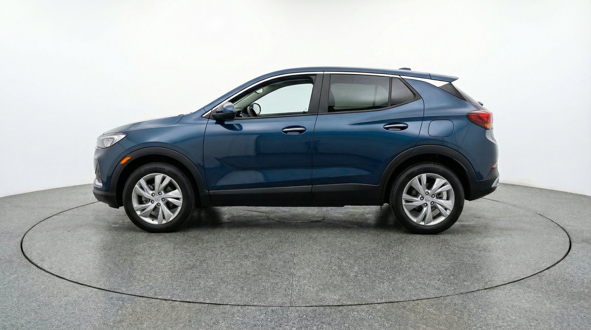Thumbnail: 2026 Buick Encore GX - 5