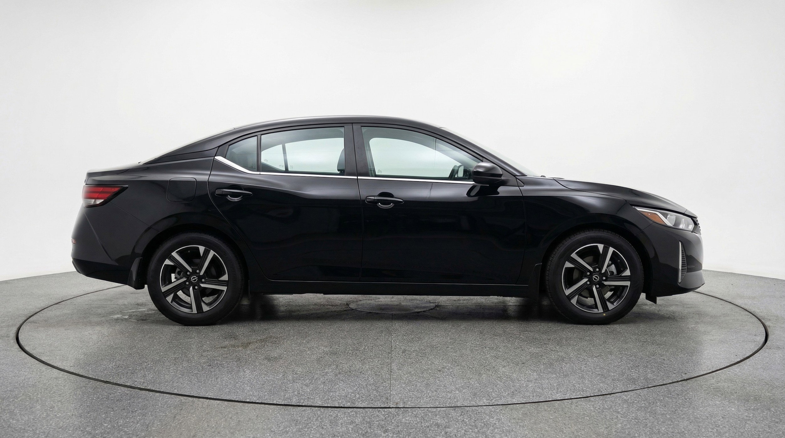 Thumbnail: 2025 Nissan Sentra - 11