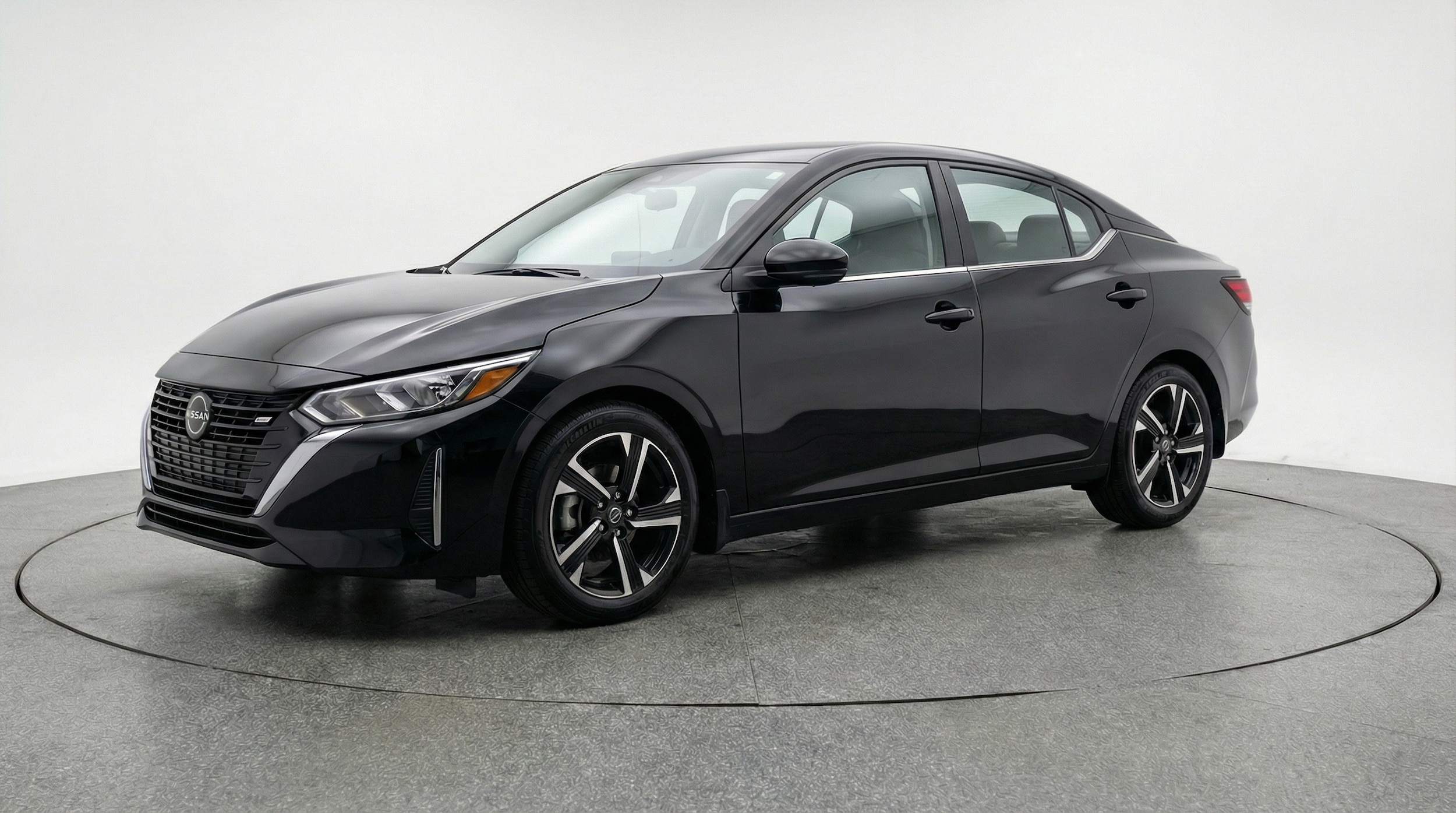 Thumbnail: 2025 Nissan Sentra - 3