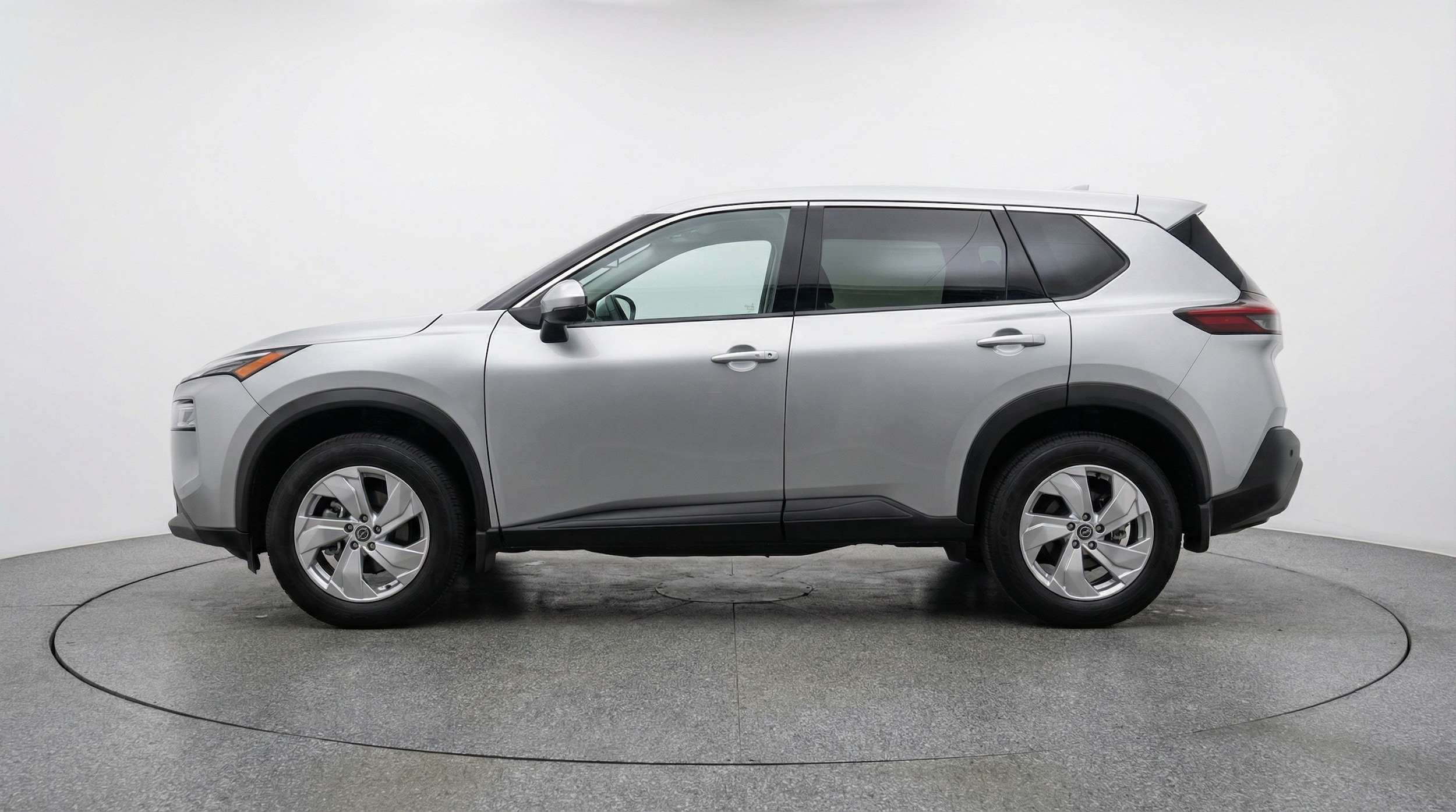 Thumbnail: 2025 Nissan Rogue - 4