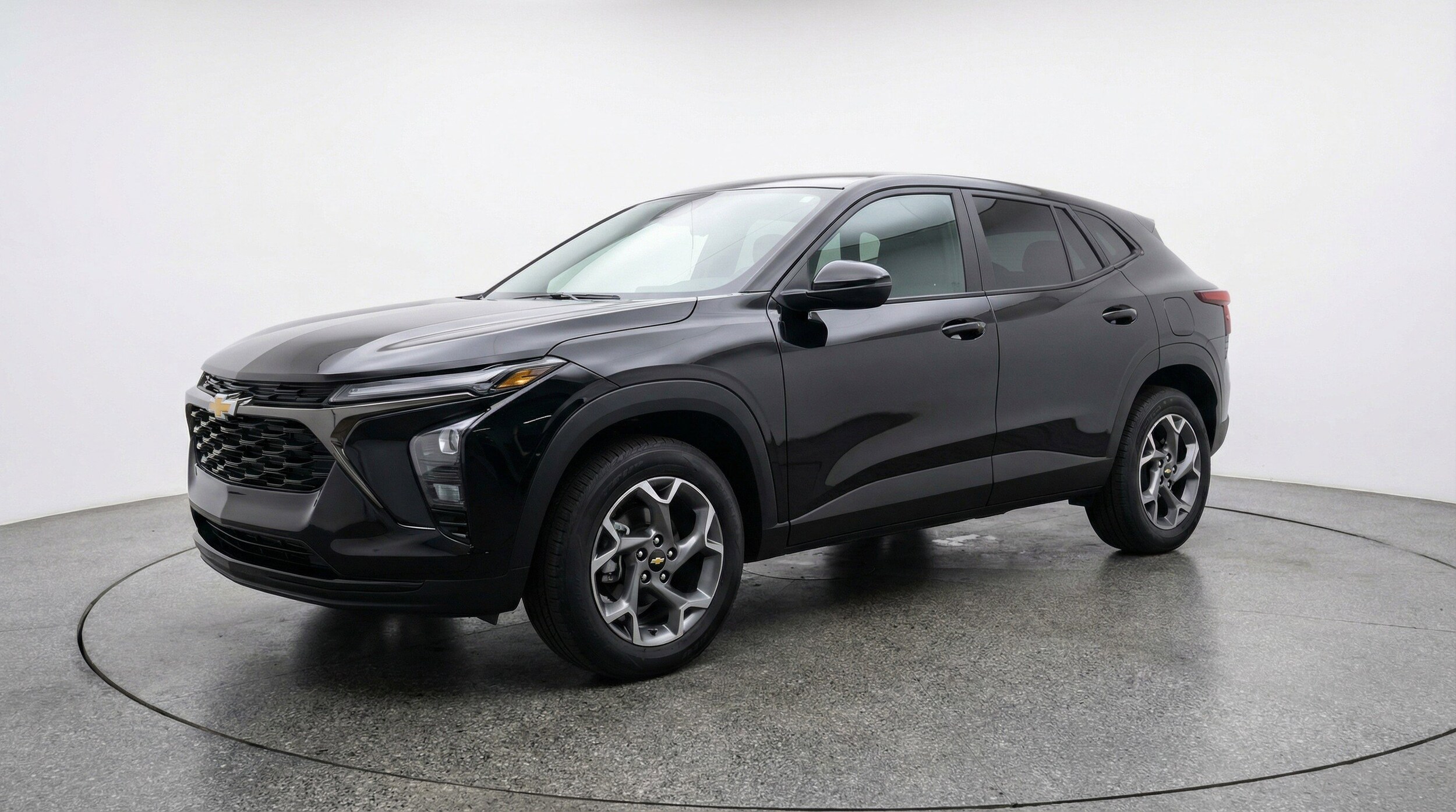 Thumbnail: 2025 Chevrolet Trax - 3